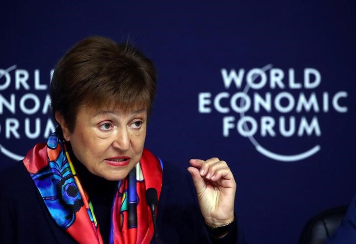 Foto de archivo de la directora gerente del FMI, Kristalina Georgieva, en una rueda de prensa en el Foro Económico de Davos. Ene 20, 2020. REUTERS/Denis Balibouse
