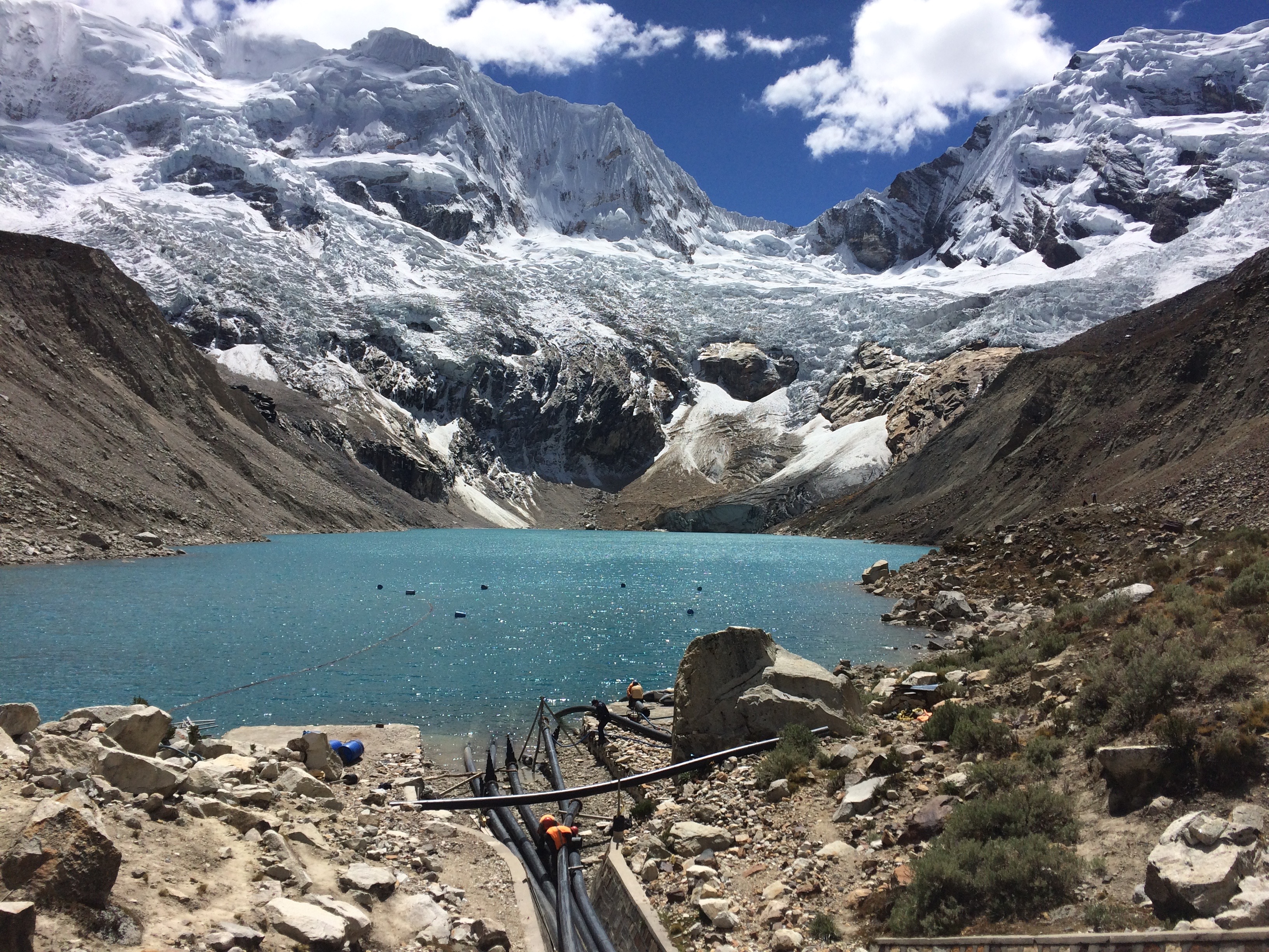 En Perú se ha registrado el retroceso del glaciar Palcaraju. Ese cambio ha aumentado el riesgo de inundaciones en ciudades cercanas/David_Rounce