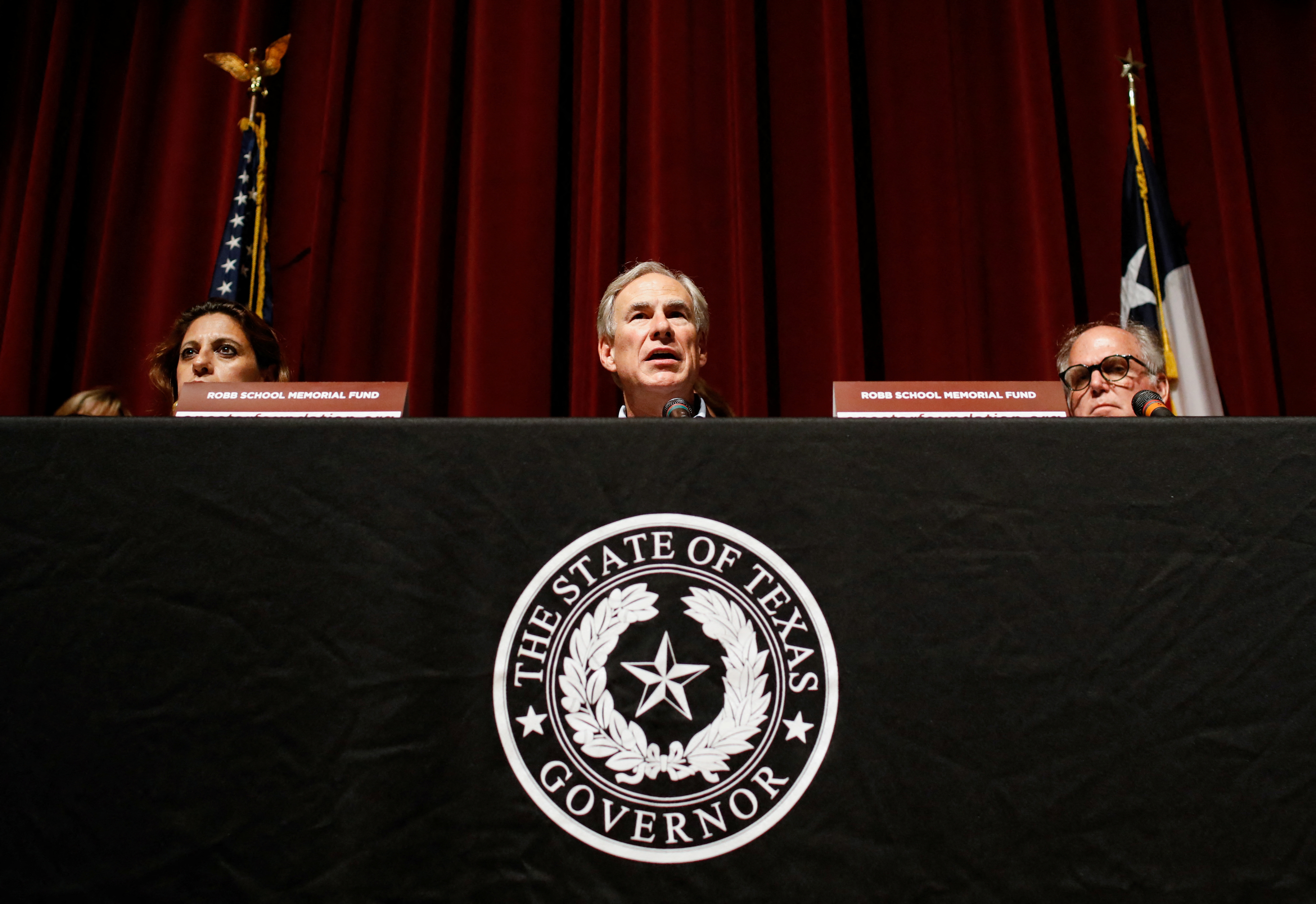 El gobernador de Texas Greg Abbott, quien buscará un nuevo mandato en las elecciones de noviembre de este año (REUTERS/Marco Bello)