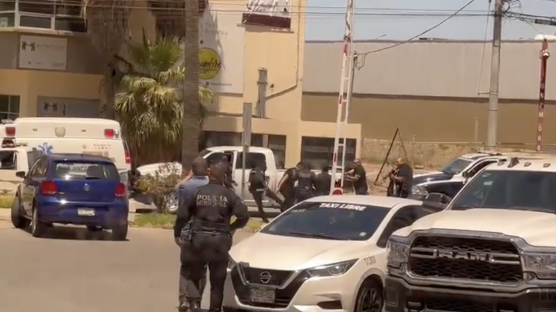 Violencia en Baja California: ataque armado en Rosarito, dejó un niño herido, un hombre sin vida y un detenido