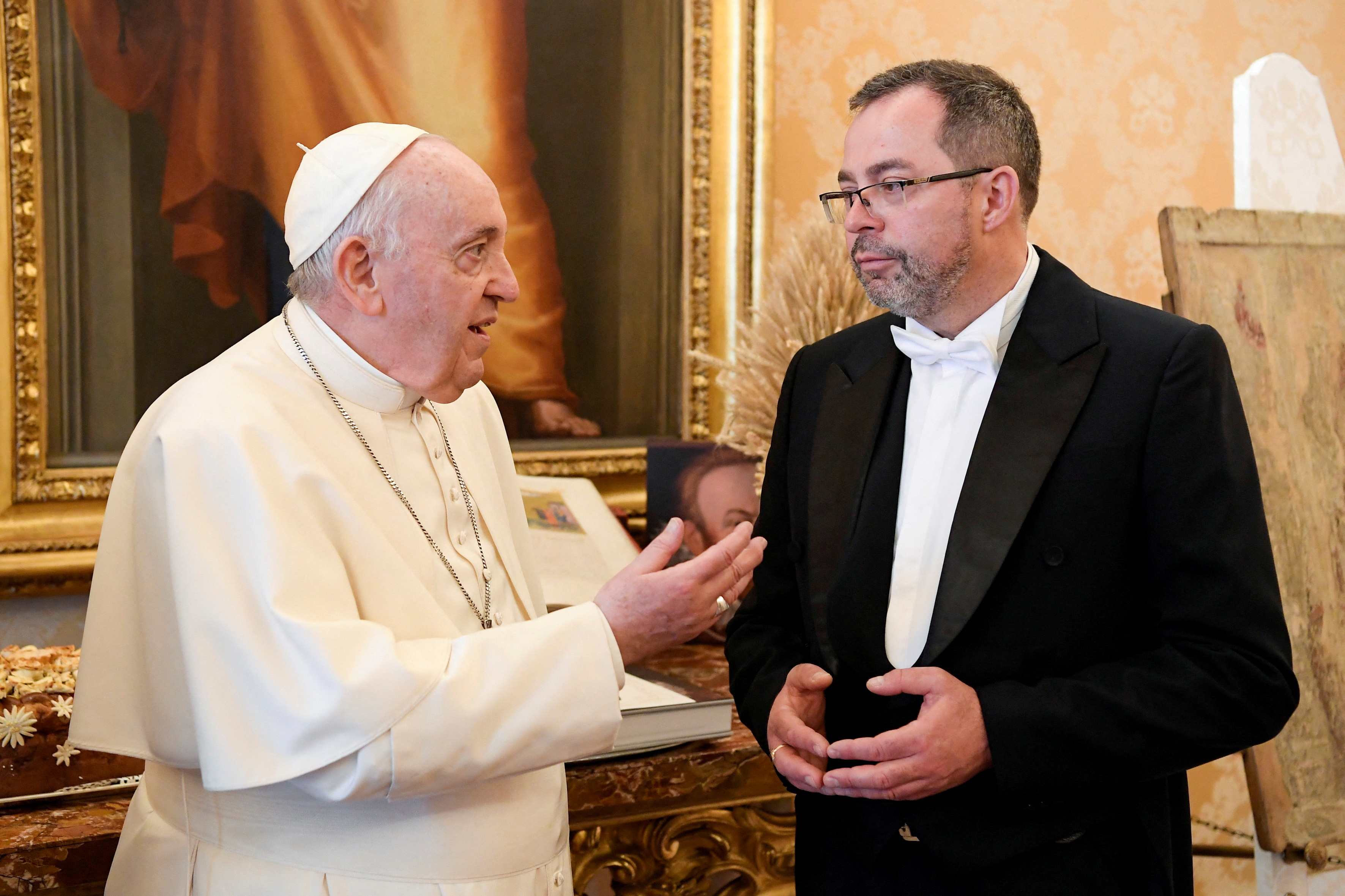 El papa Francisco y el embajador de Ucrania en el Vaticano sostuvieron una audiencia privada