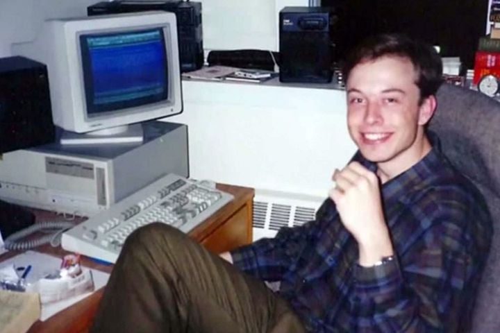 Fotos de líderes de tecnología cuando eran jóvenes. (captura: YouTube)