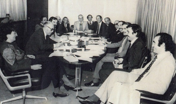 Los integrantes de la Conadep, creada por Raúl Alfonsín