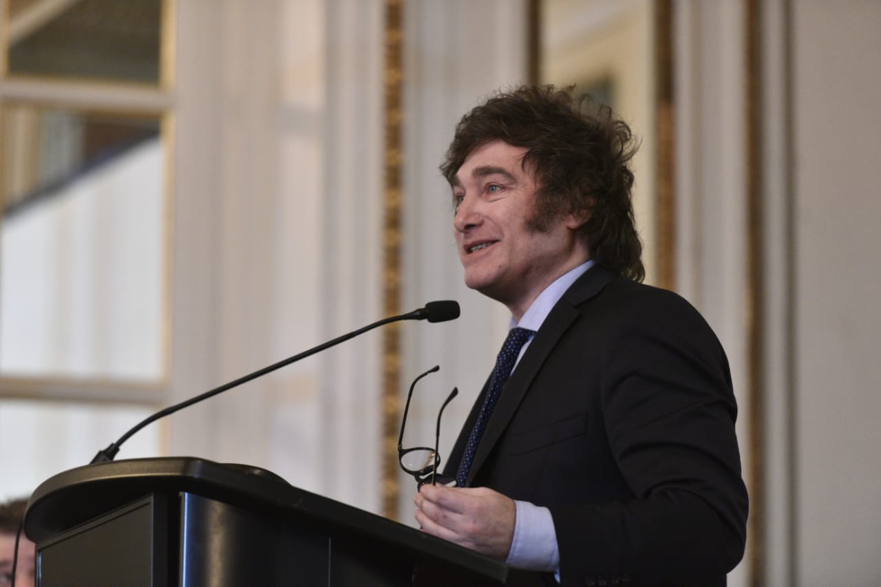Milei: "Tengo USD 125.000 millones en la billetera para enfrentar una corrida el a&ntilde;o que viene"