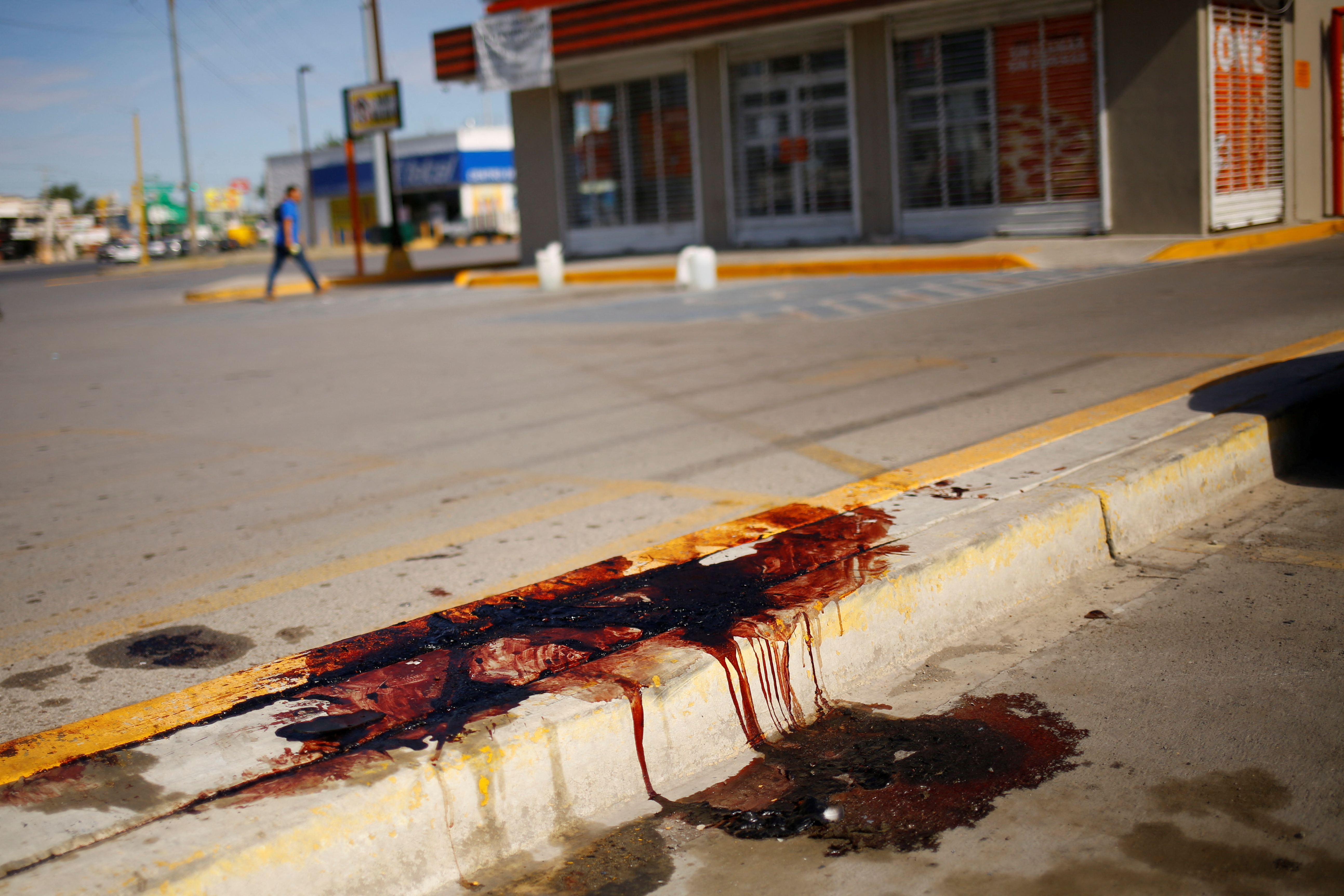 Ciudad Juárez quedó envuelto en una cortina de fuego tras el motín en el penal local el 11 de agosto de 2022. (REUTERS/ José Luis González)