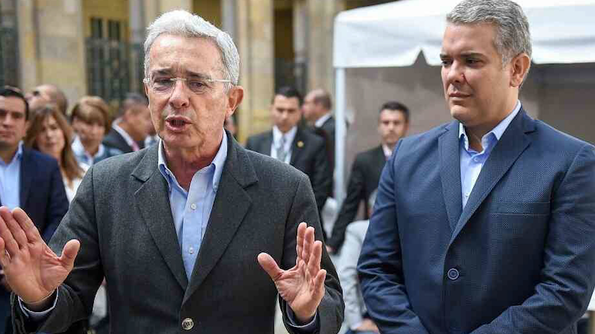 Uribe se refirió a la imagen negativa del presidente Duque: “De pronto, quien más hace daño soy yo” 