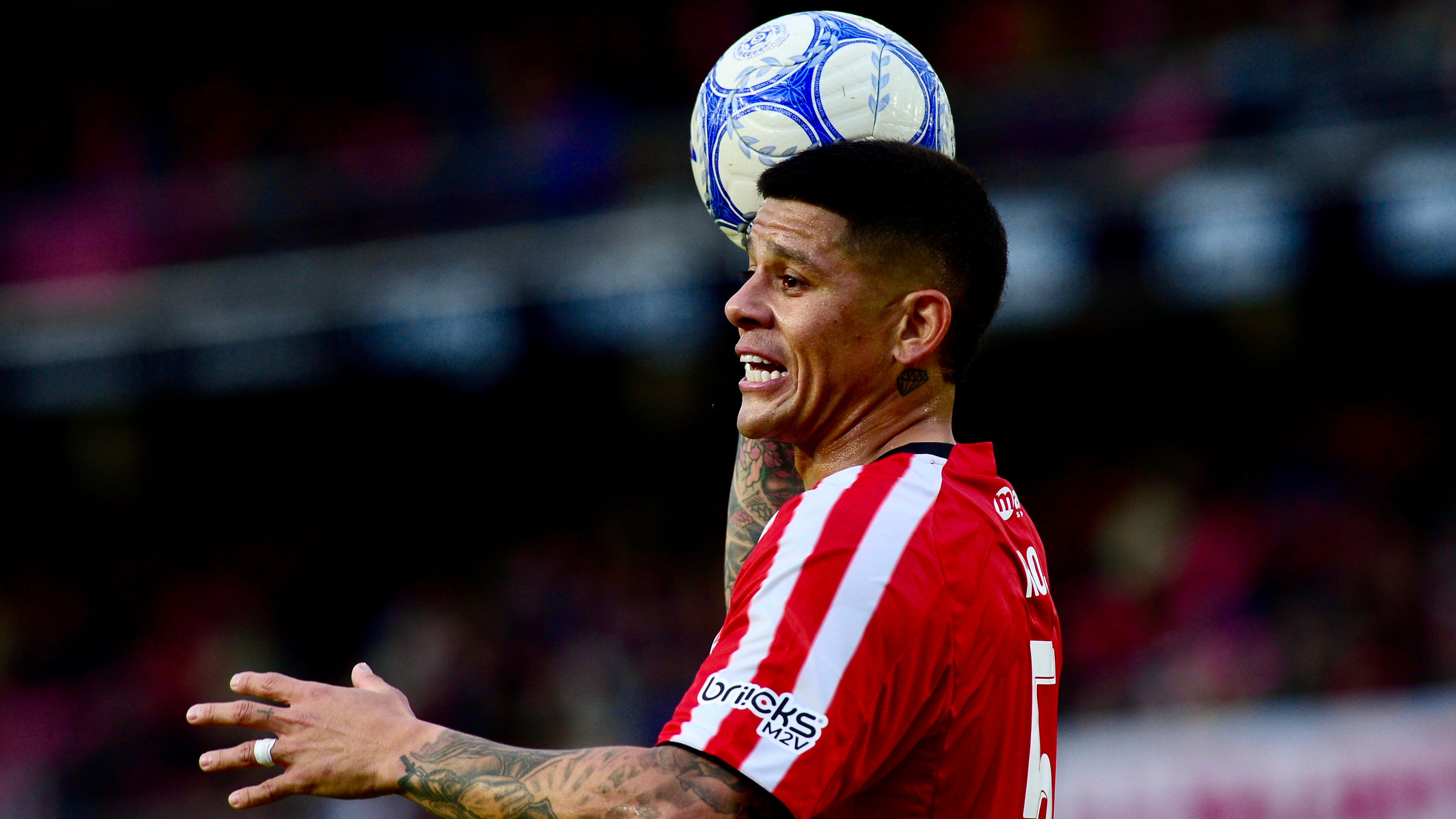 Flamengo hizo un reclamo por la inclusi&oacute;n de Marcos Rojo tras ser eliminado por Estudiantes: el caso en Santos-Independiente que plantean