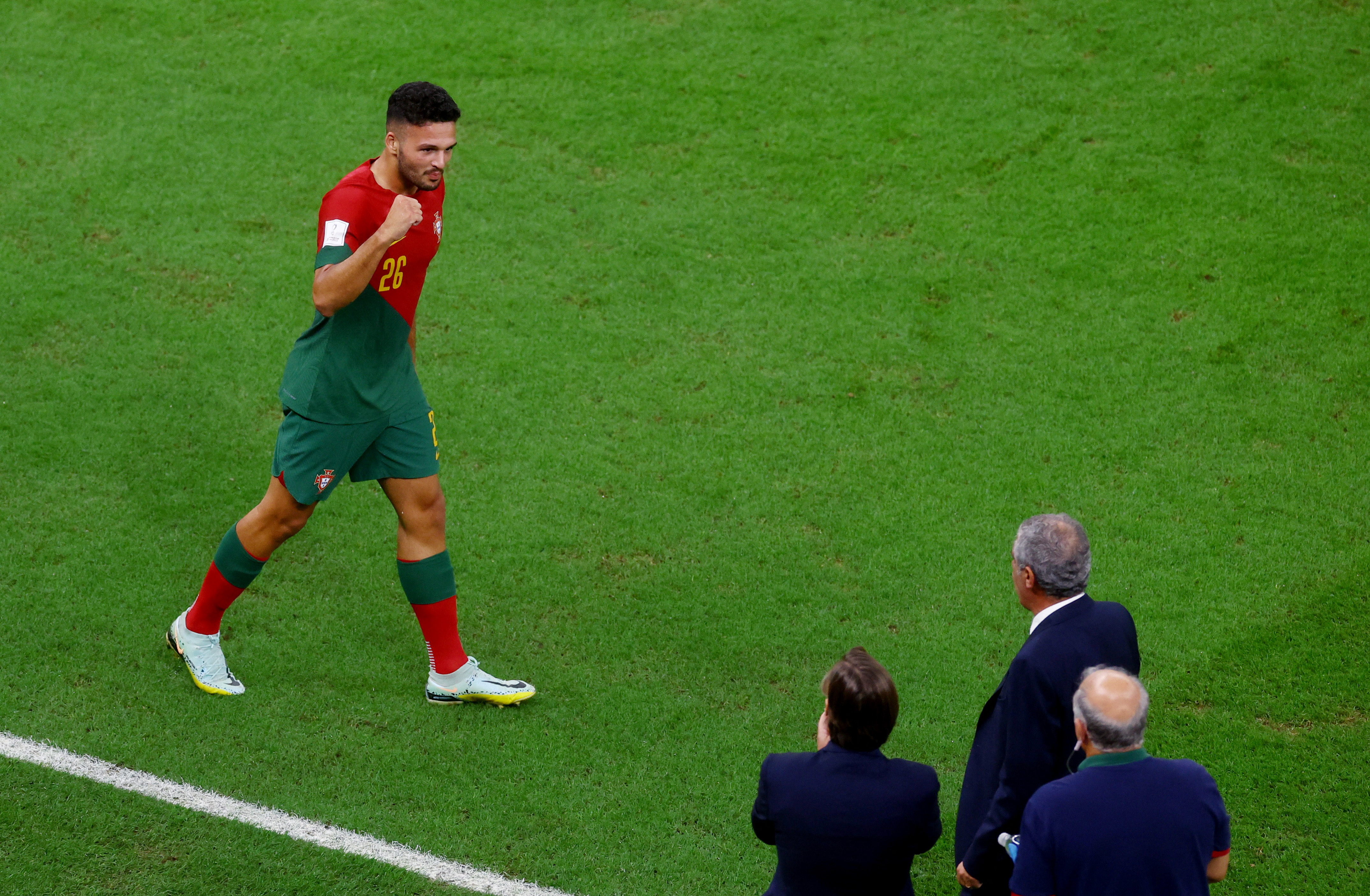 Goncalo Ramos celebra su primer gol con la camiseta de Portugal ante Suiza (REUTERS/Paul Childs)