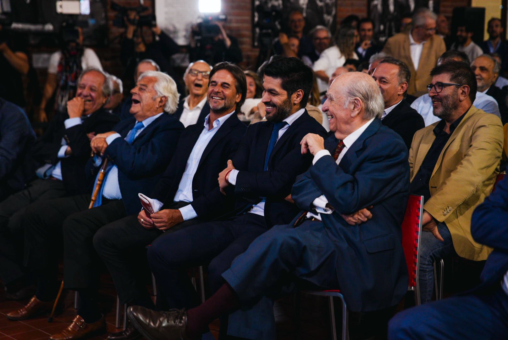 Video: el macabro festejo de los acusados de matar a los perros de una jubilada para robarle 9 mil dólares