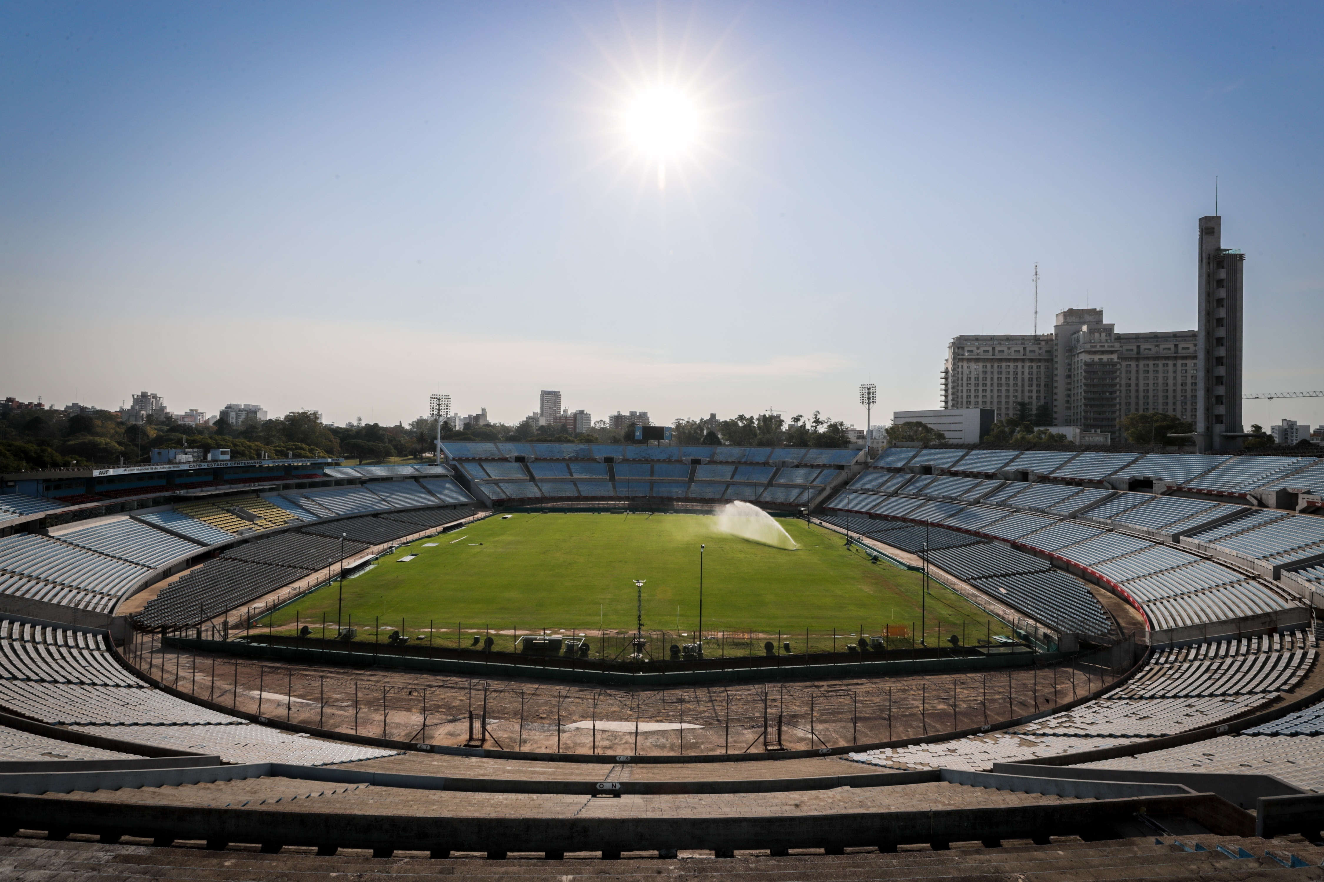 Panorámica del estadio Centenario en Montevideo (EFE)
