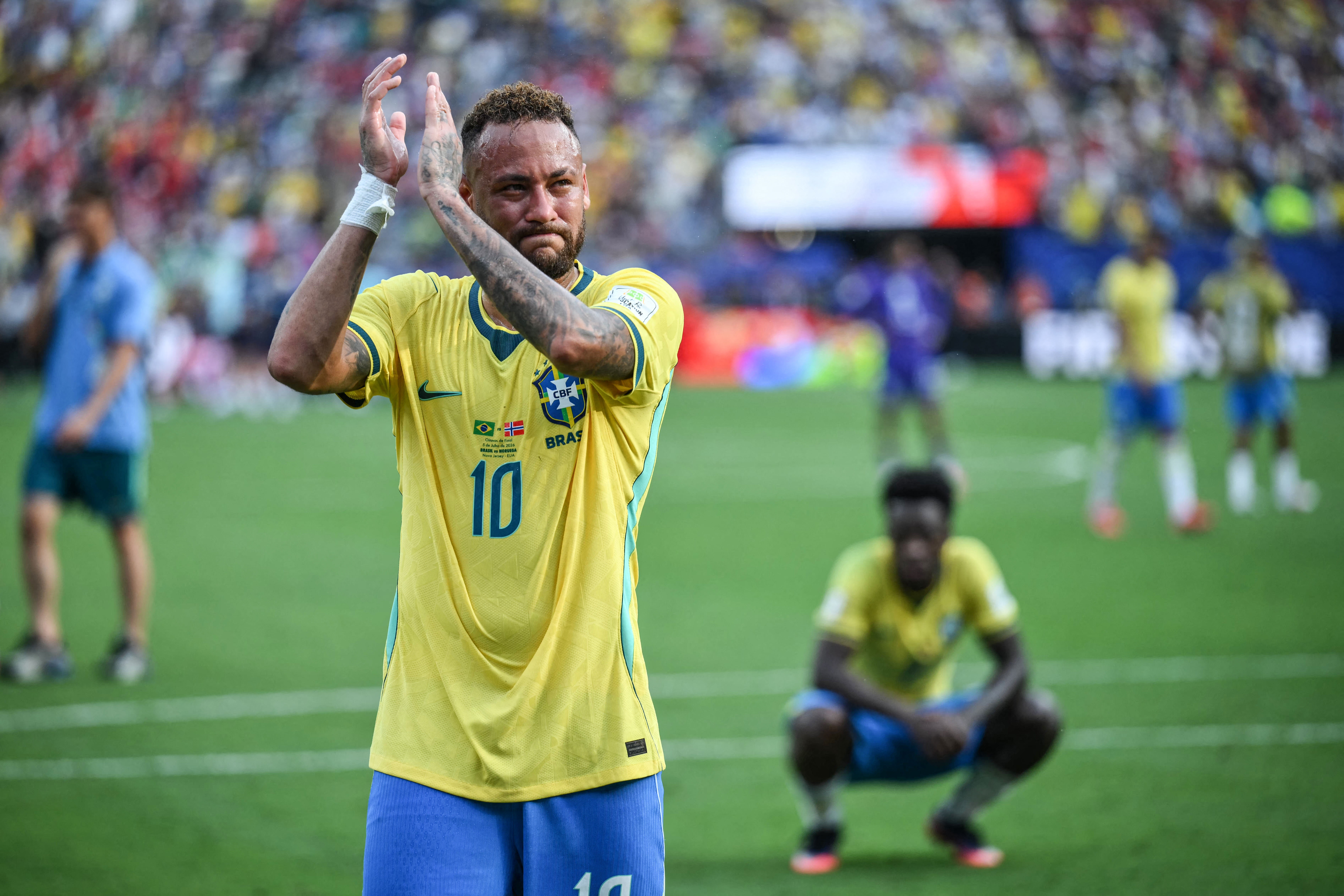 Una periodista brasile&ntilde;a acus&oacute; una campa&ntilde;a armada alrededor de Neymar luego de la eliminaci&oacute;n de Brasil en el Mundial