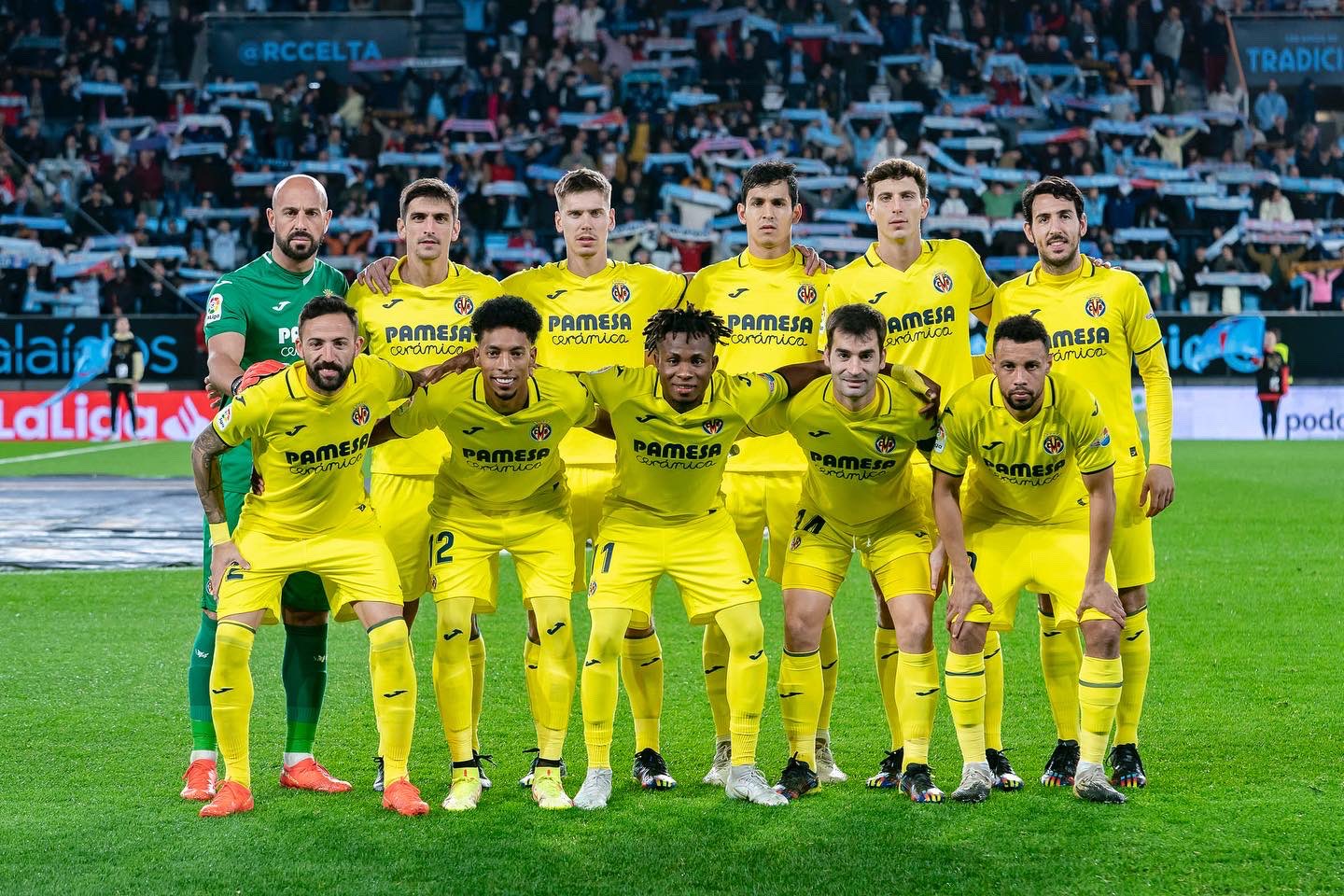 Johan Mojica afianza su titularidad en el Villarreal. 
@11johanmojica/Twitter