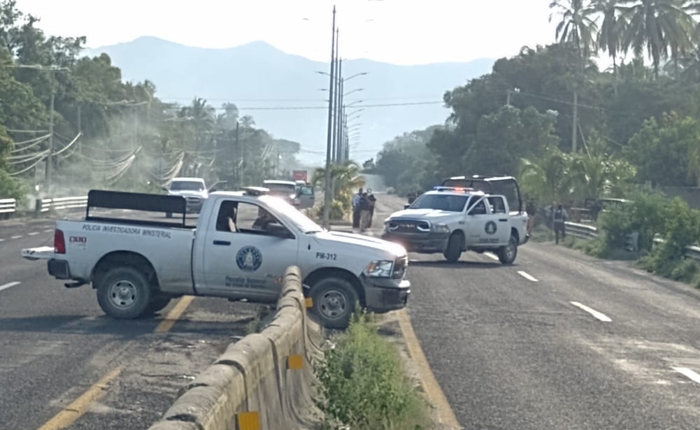 Policía comunitaria alista bloqueo contra Ejército en Guerrero OKOPNLZ3GJDXZHRO4QBMHUDUB4