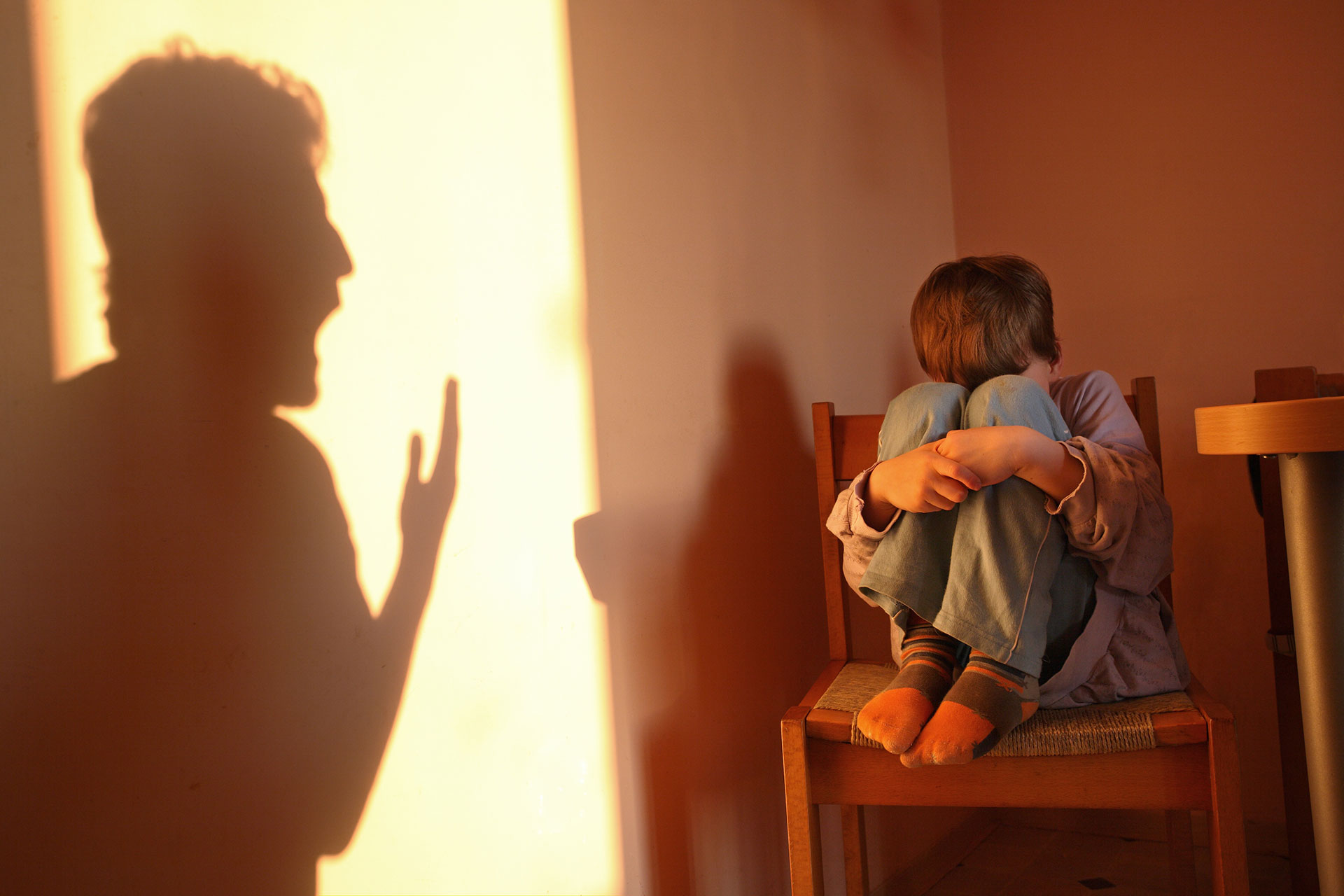 La violencia de género convierte a las infancias en víctimas invisibilizadas