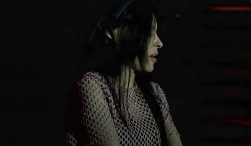 DJ Anime durante su presentación en el EDC 2023. (Youtube/Ocesa)