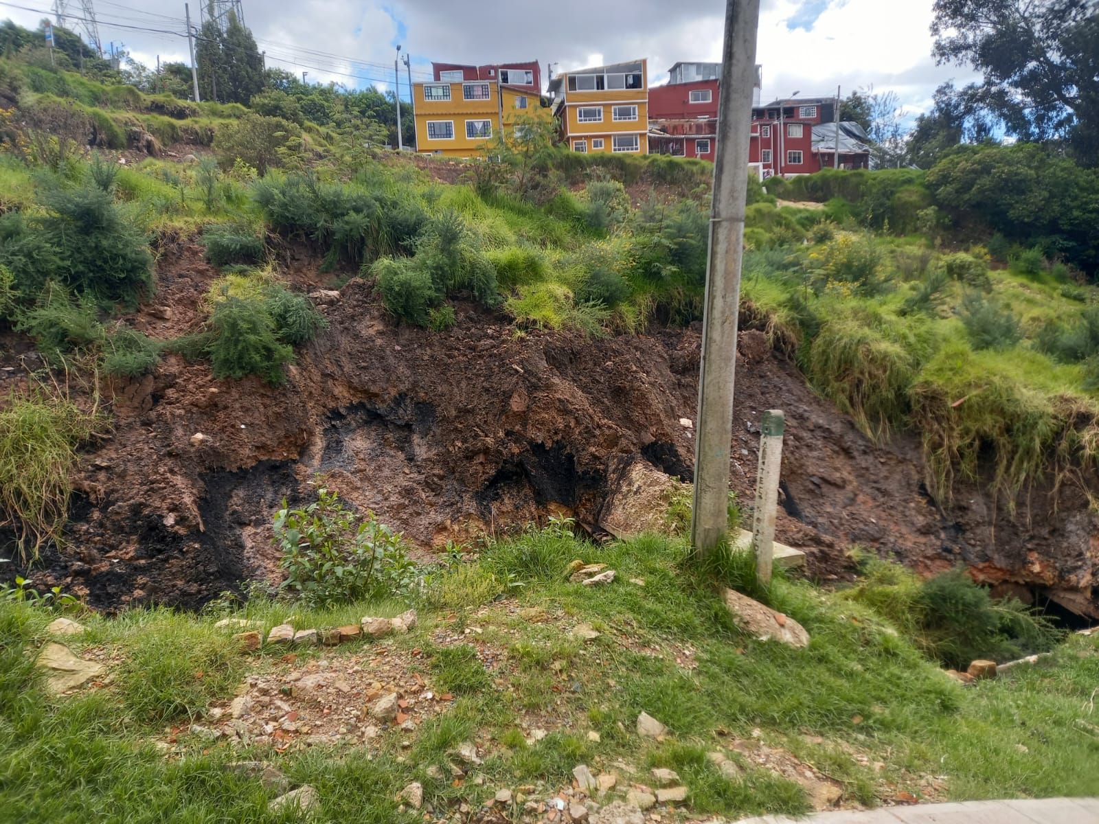 Personería abrió acción disciplinaria a la Alcaldía de Bogotá por no atender deslizamiento de tierra en Chapinero