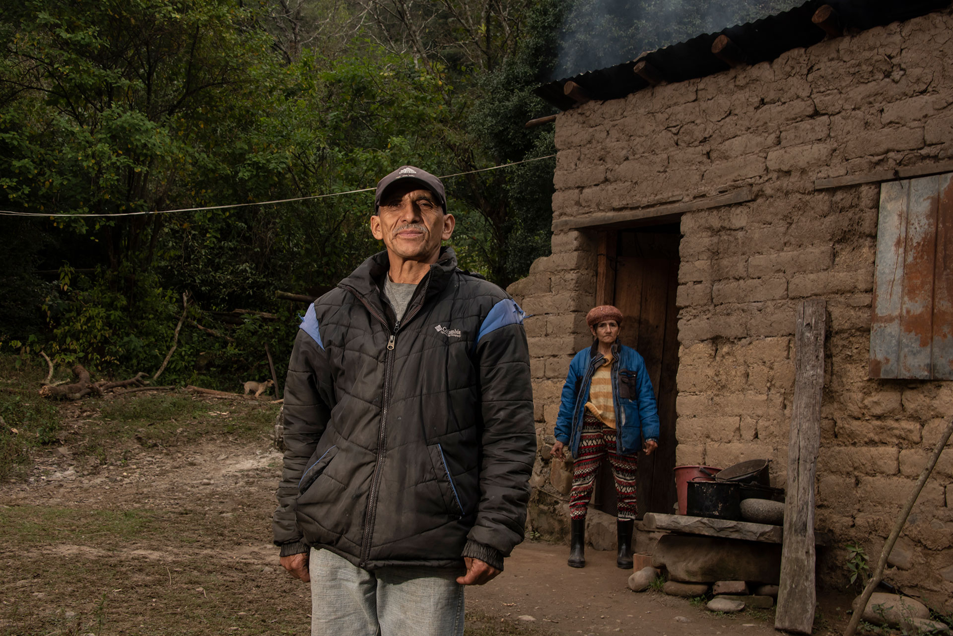 Nieves Grimaldo, junto a su esposa (Gentileza Juan Mateo Aberastain - Parques Nacionales)