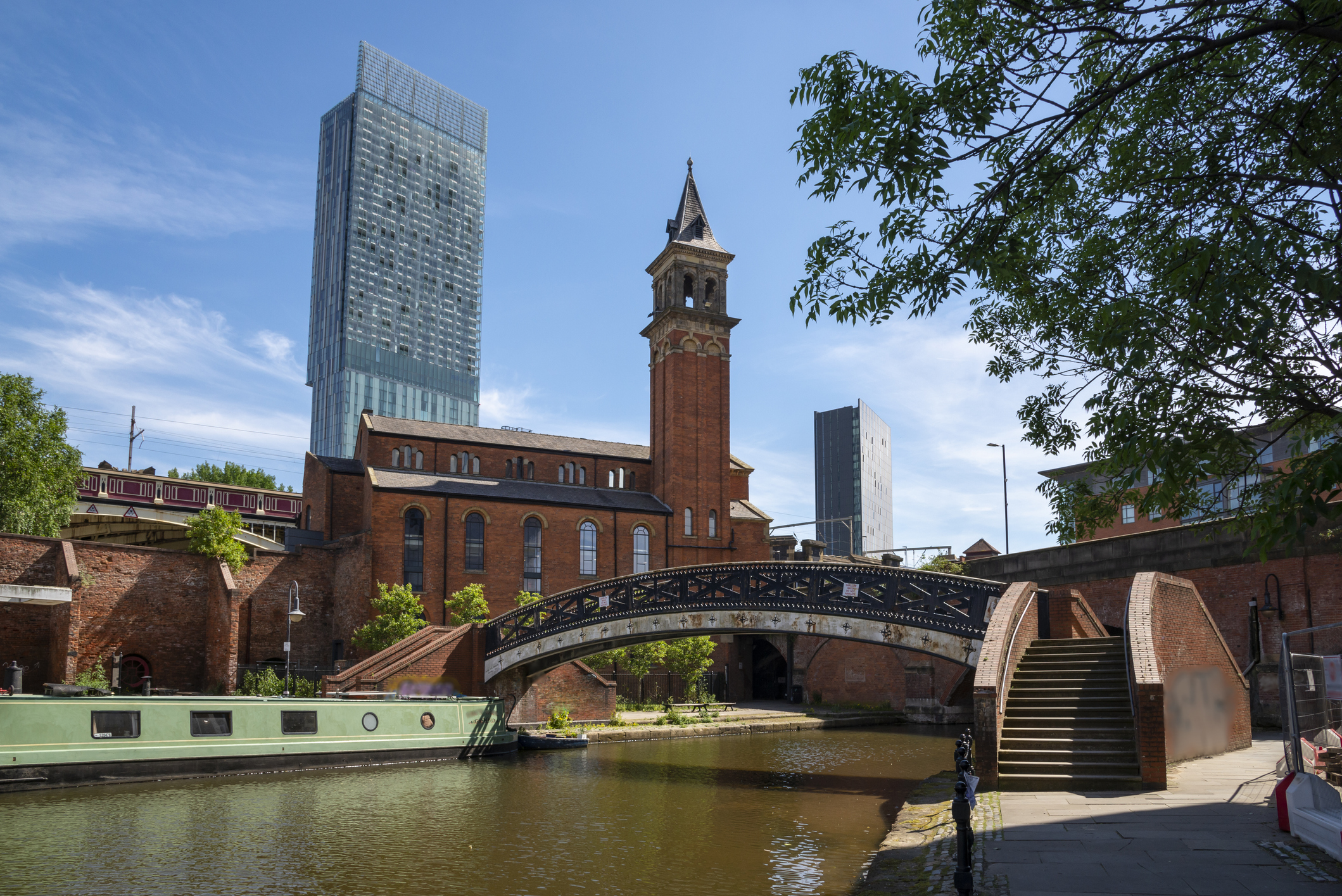 Manchester presume de historia, arquitectura, escena musical, fútbol y una exuberante vida social que la convierte en una city perfecta para el turismo (Getty Images)