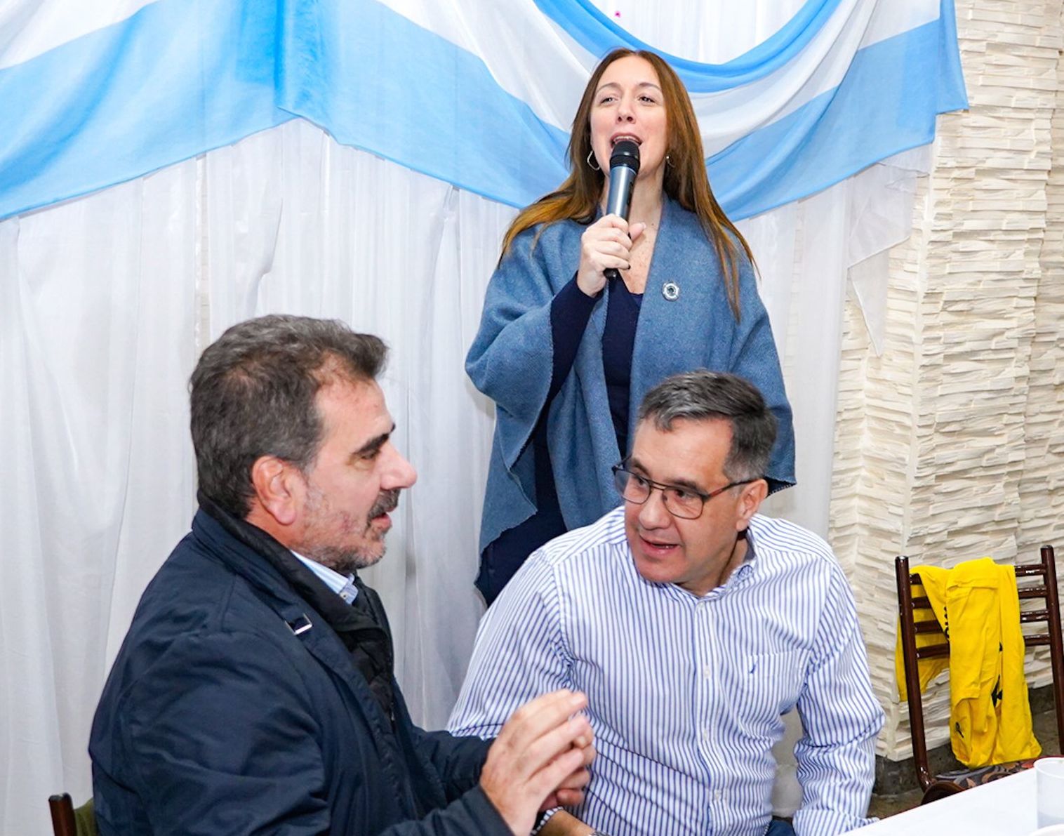 María Eugenia Vidal, con Cristian Ritondo y Alejandro Finocchiaro en La Matanza