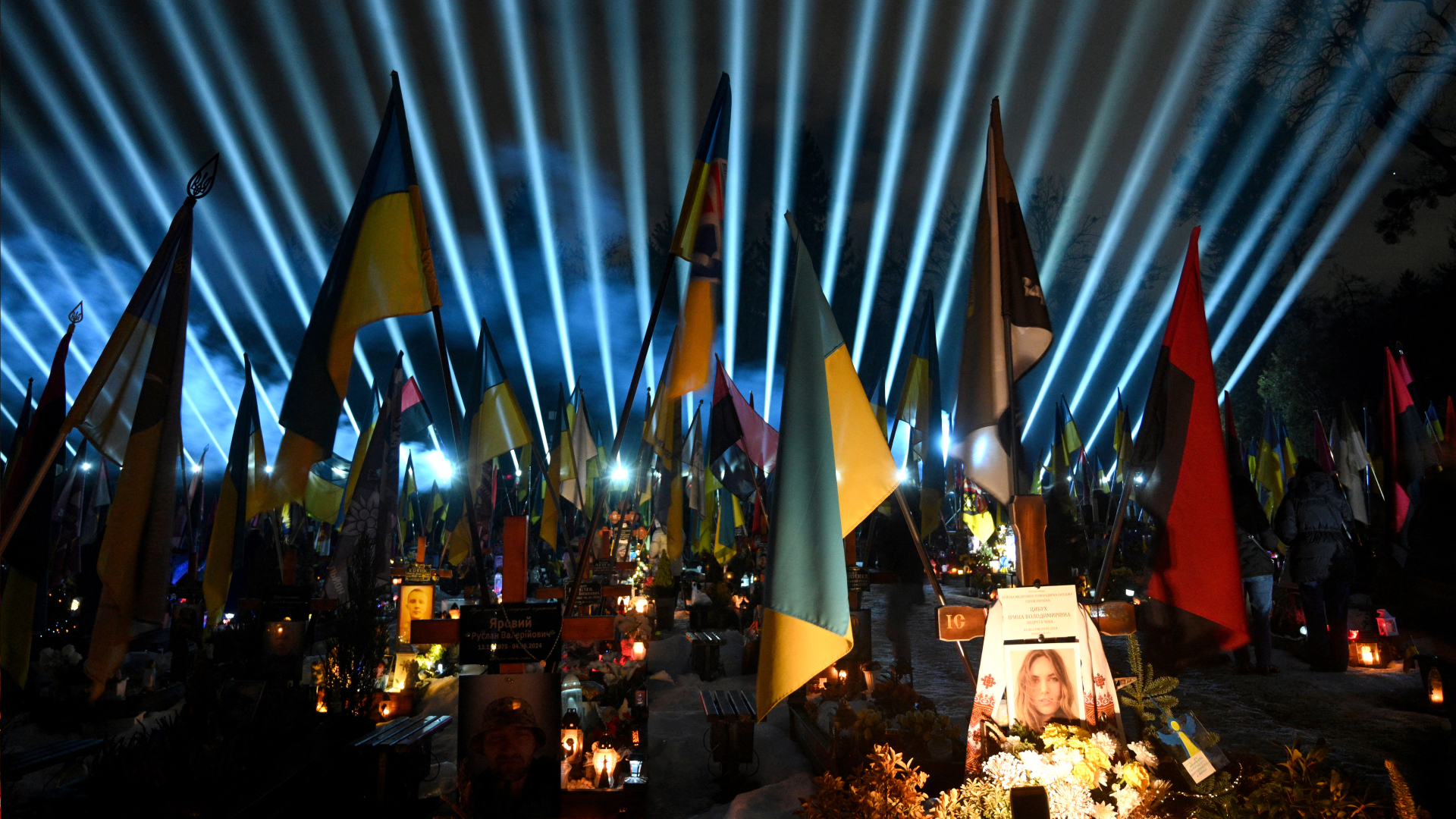 Ucrania conmemora cuatro años desde el inicio de la invasión rusa