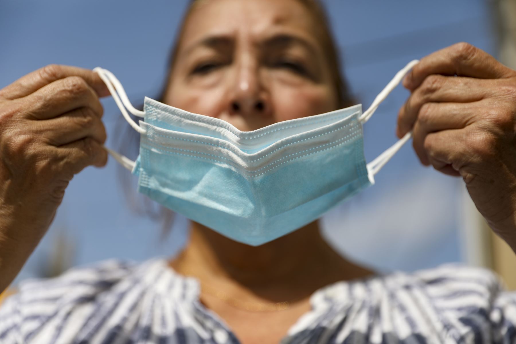 Ciudadanos de Tumbes, Pasco y La Libertad podrán optar por el uso facultativo de mascarilla en espacios abiertos.