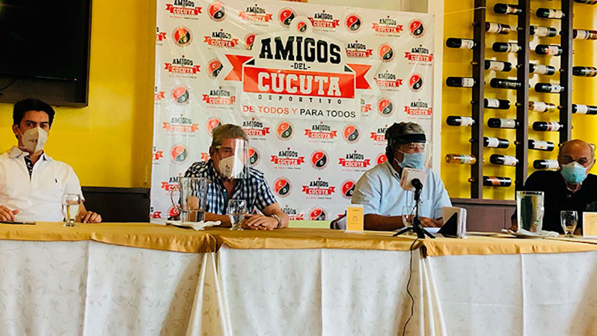 Gestiones de la Fundación Amigos del Cúcuta Deportivo le devolvería al club nortesantandereano su cupo en el fútbol profesional colombiano / (La Opinión)