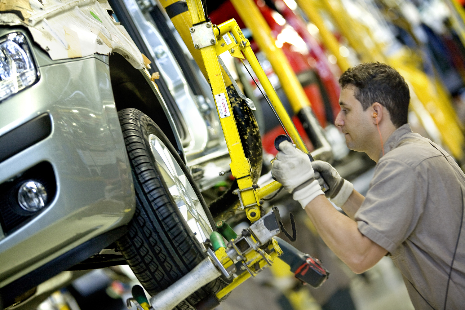 La producción de automóviles entre enero y agosto superó en un 6% a la del mismo período de 2024