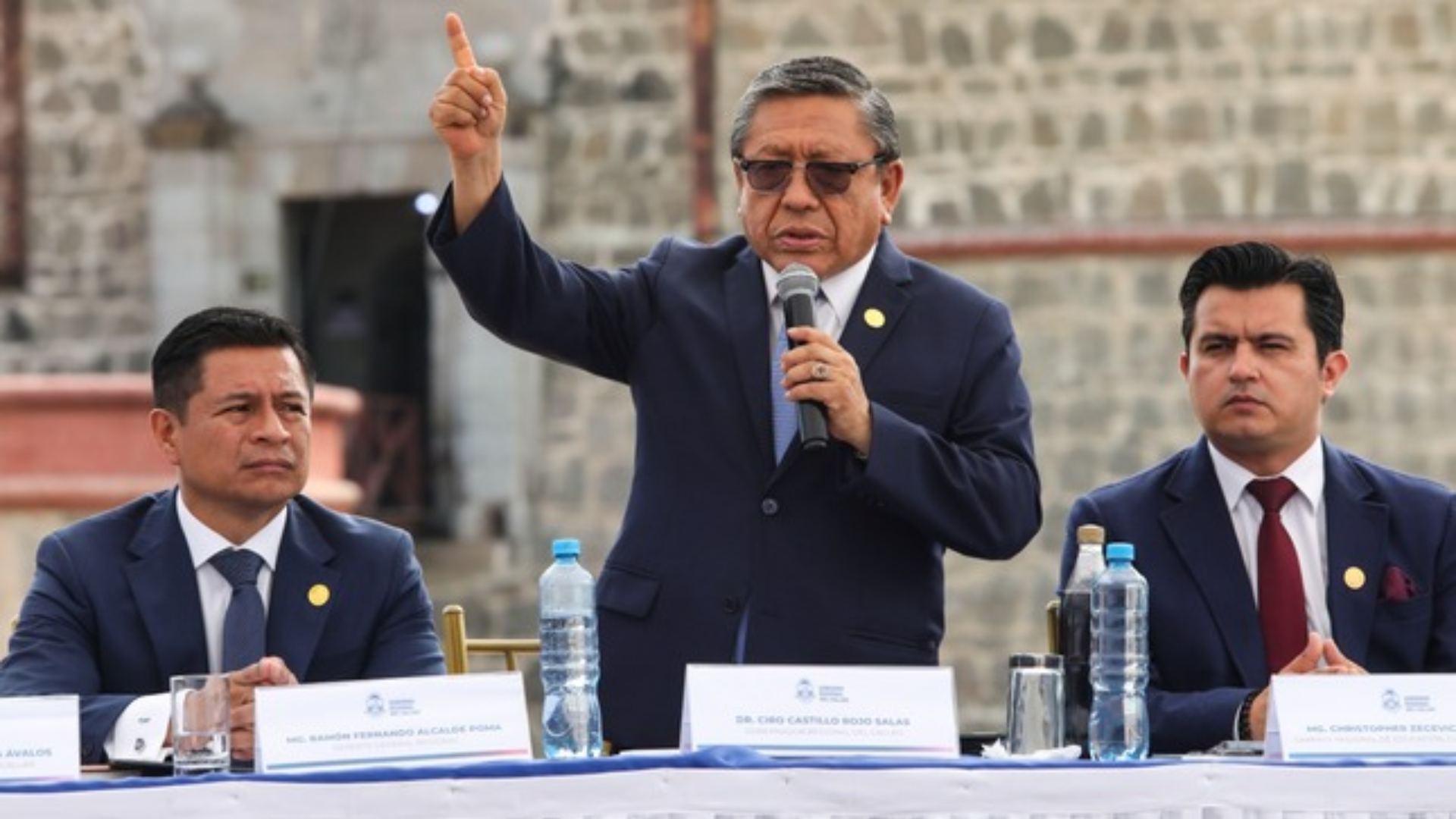 El gobernador regional del Callao, Ciro Castillo brindó una conferencia de prensa para dar a conocer el balance de sus primeros 100 días de gestión