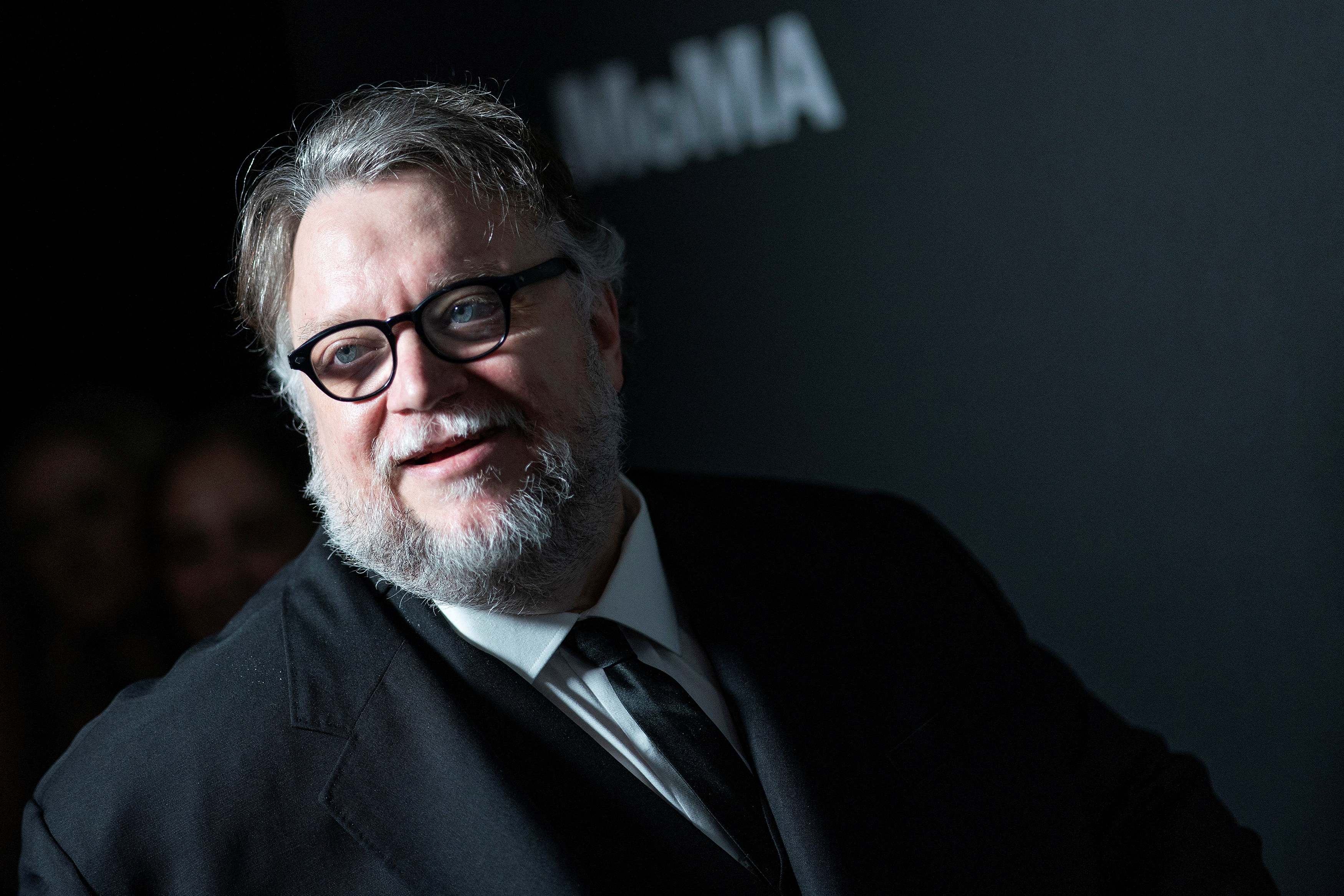 Guillermo del Toro dirigirá um novo filme de animação sobre a vida do escritor Kazuo Ishiguro, vencedor do Prêmio Nobel de Literatura.  (REUTERS/Eduardo Munoz)