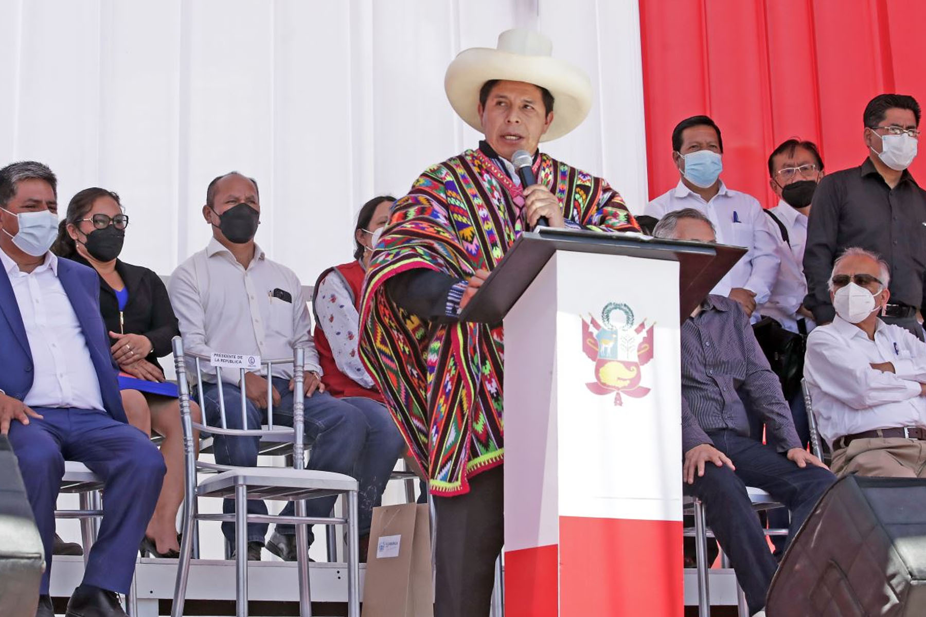 Pedro Castillo en medio de su discurso desde Ayacucho. Foto: Andina.