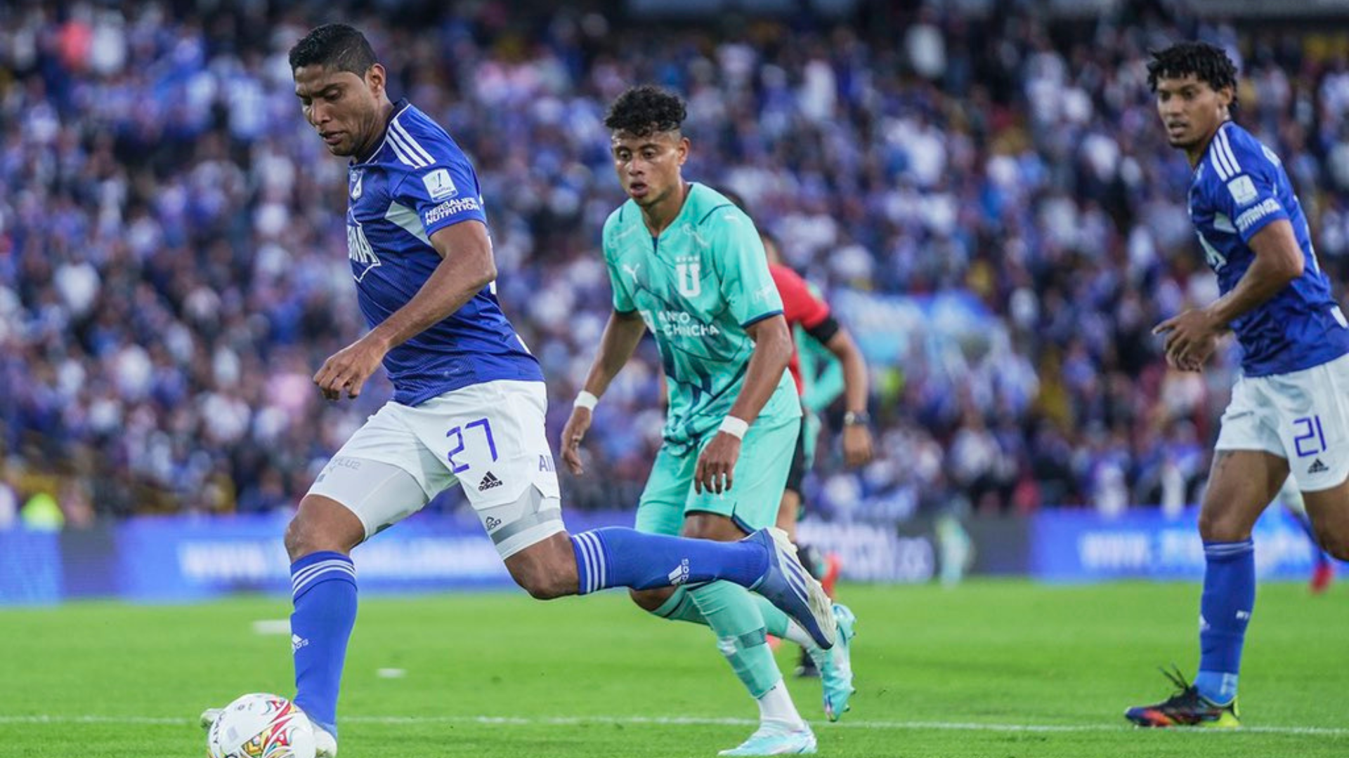 Millonarios empató 0-0 con Liga de Quito en su último partido amistoso de pretemporada en la denominada 'Noche Embajadora'. @MillosFCoficial/Twitter.