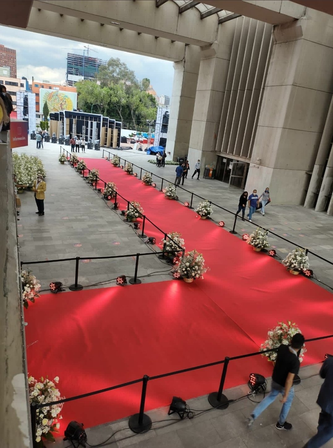 La alfombra roja que utilizó Sandra Cuevas en su toma de protesta