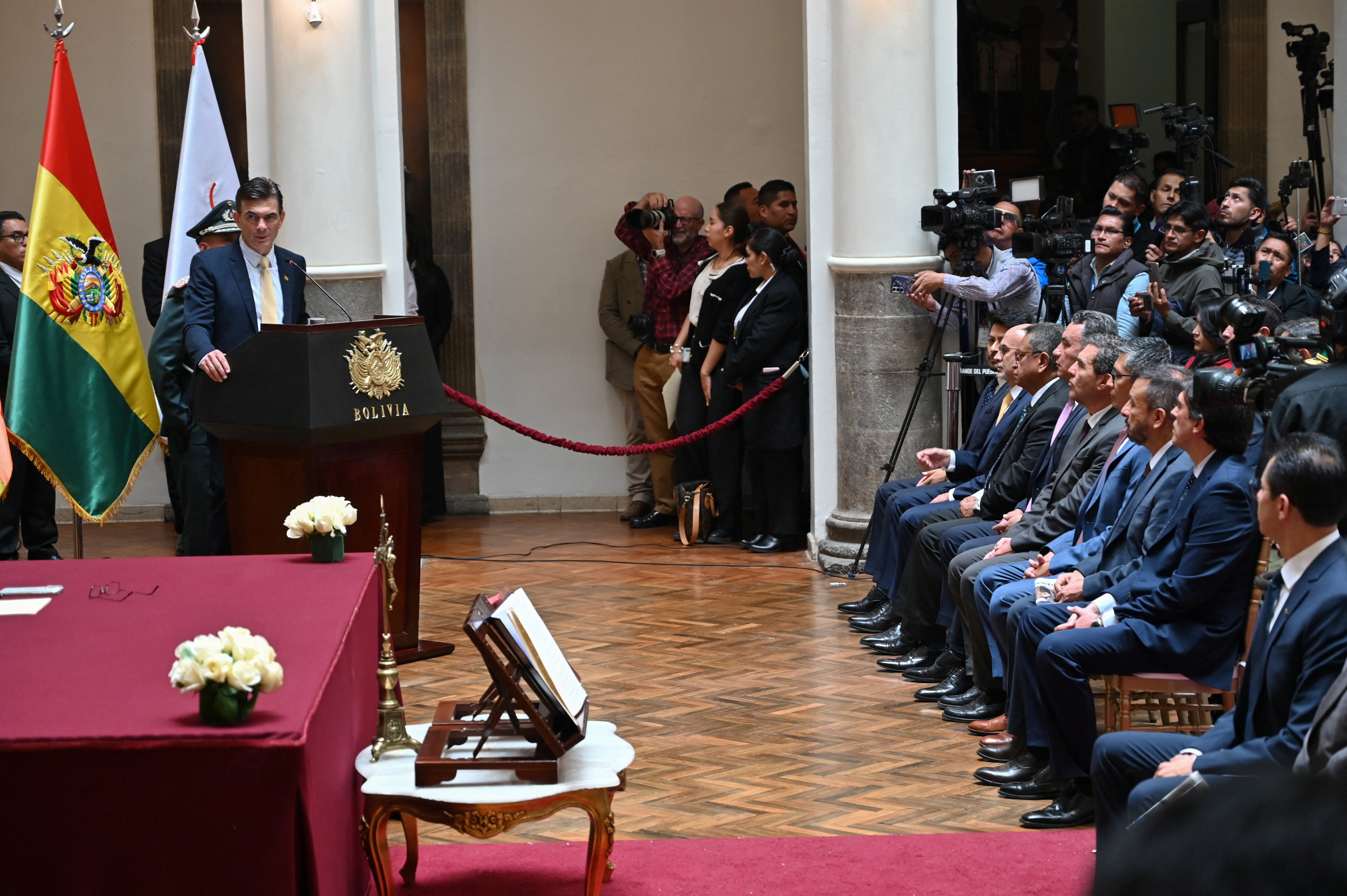 “No los filman a ustedes”: los chats privados entre Julieta Makintach y el resto del tribunal en el fallido juicio por la muerte de Diego Maradona