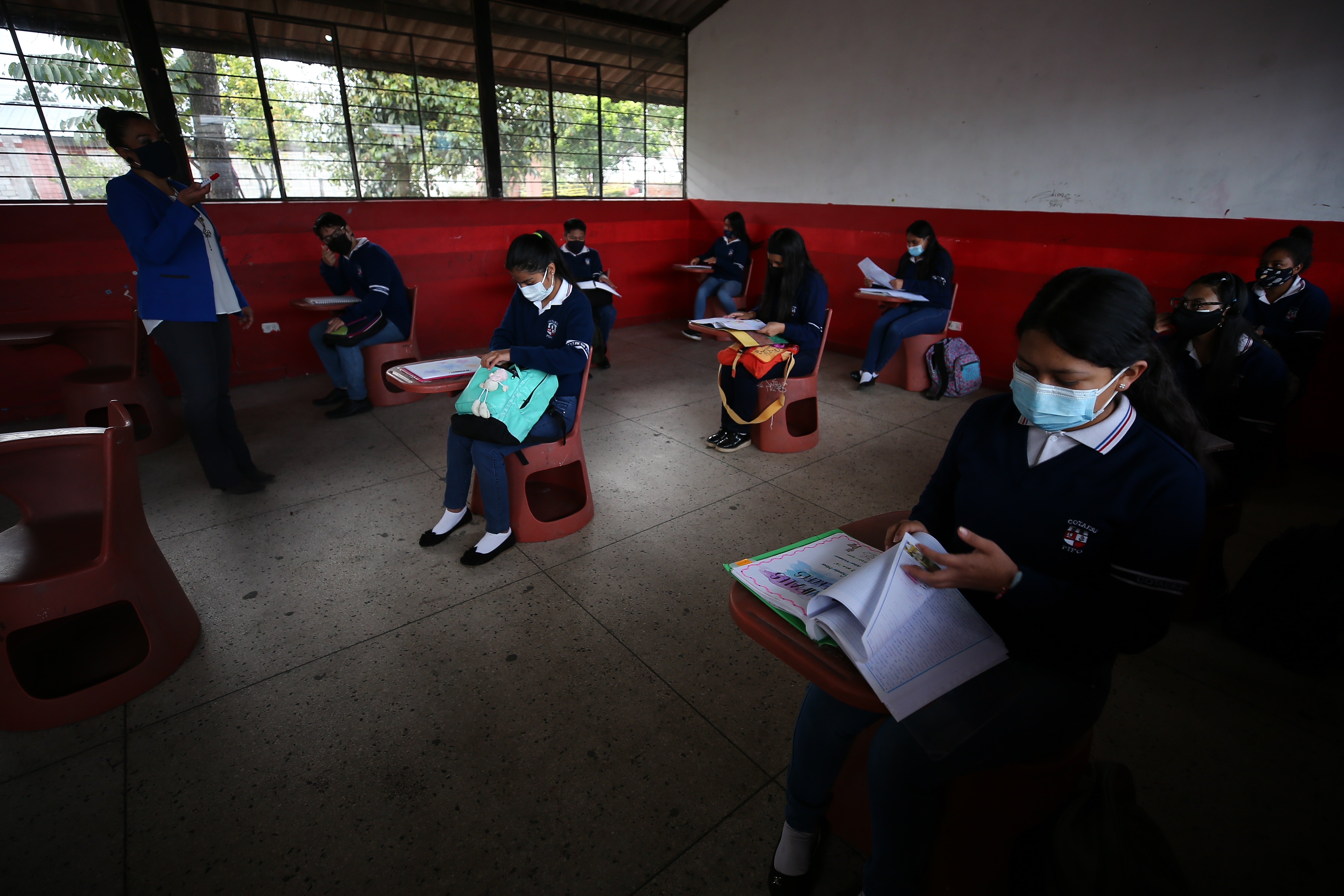 Unicef defendió que las escuelas permanezcan abiertas a pesar de la ola de contagios por Ómicron
