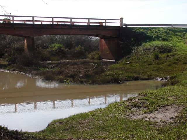 El arroyo Chimiray, donde se hundió el coche fúnebre (Gobierno de Apóstoles)