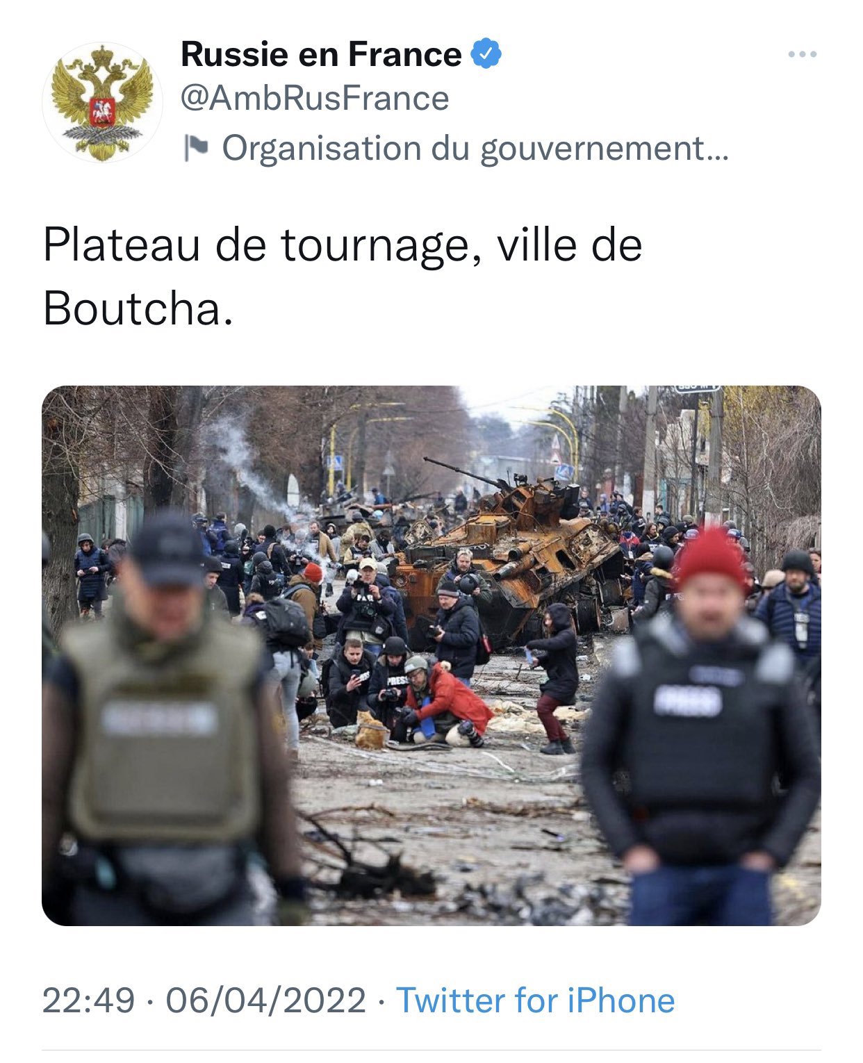 El tuit publicado, y posteriormente borrado, por la embajada rusa en Francia