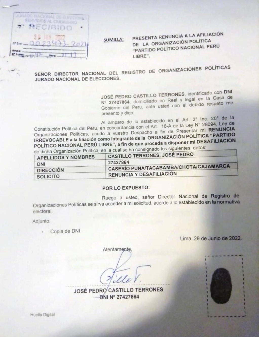 Renuncia irrevocable de Pedro Castillo presentada al Jurado Nacional de Elecciones.