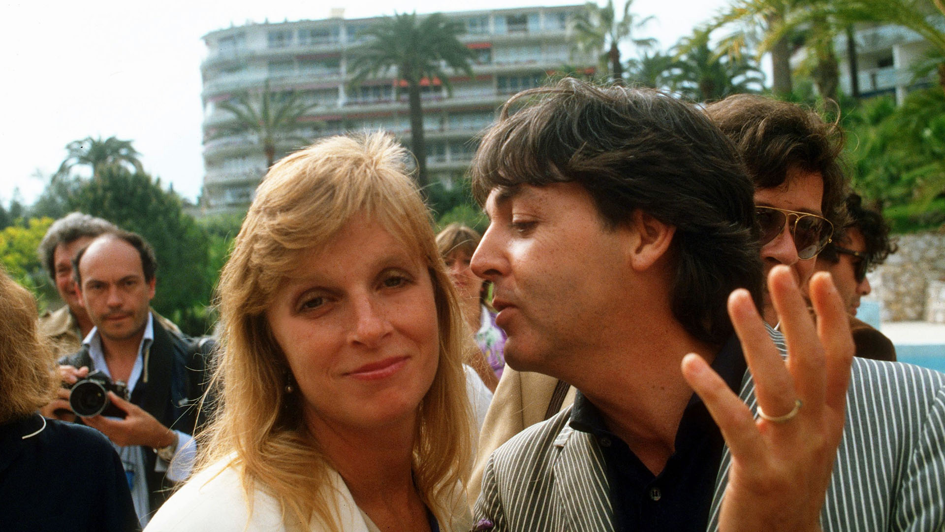 Linda McCartney: la historia de la fotógrafa, música y empresaria que fue mucho más que la esposa de Paul 
