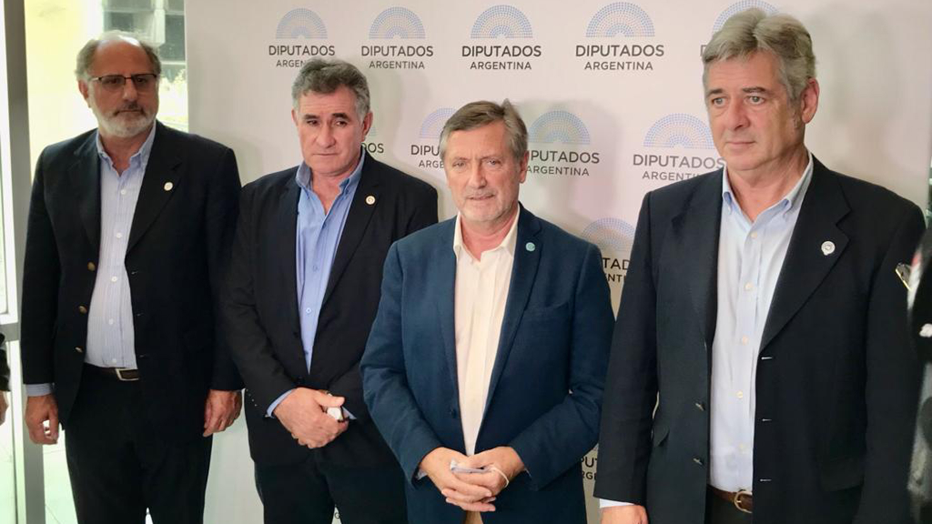 La Mesa de Enlace evalúa pedir una audiencia con Alberto Fernández y Julián Domínguez. 