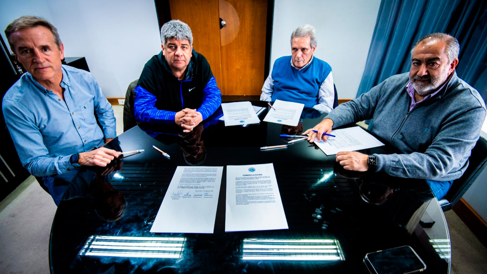 Los dirigentes de la CGT Jorge Sola, Pablo Moyano, Carlos Acuña y Héctor Daer, en la reunión de esta tarde en Sanidad