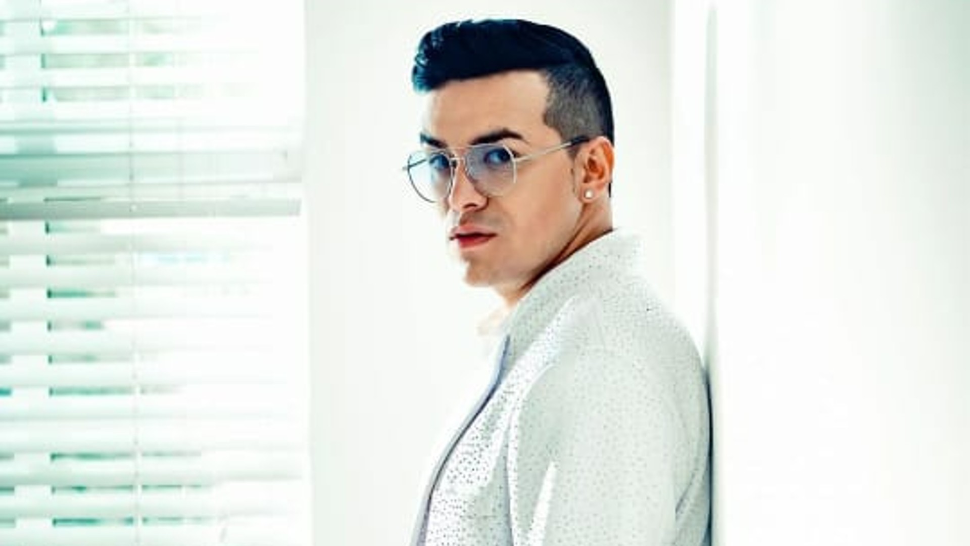 Yeison Jiménez compuso uno de sus éxitos mientras vivía en una casa que  estaban demoliendo: “Todos los días me despertaban con macetazos” - Infobae