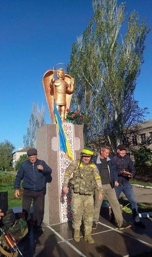 Soldados ucranianos en Mikhailivka