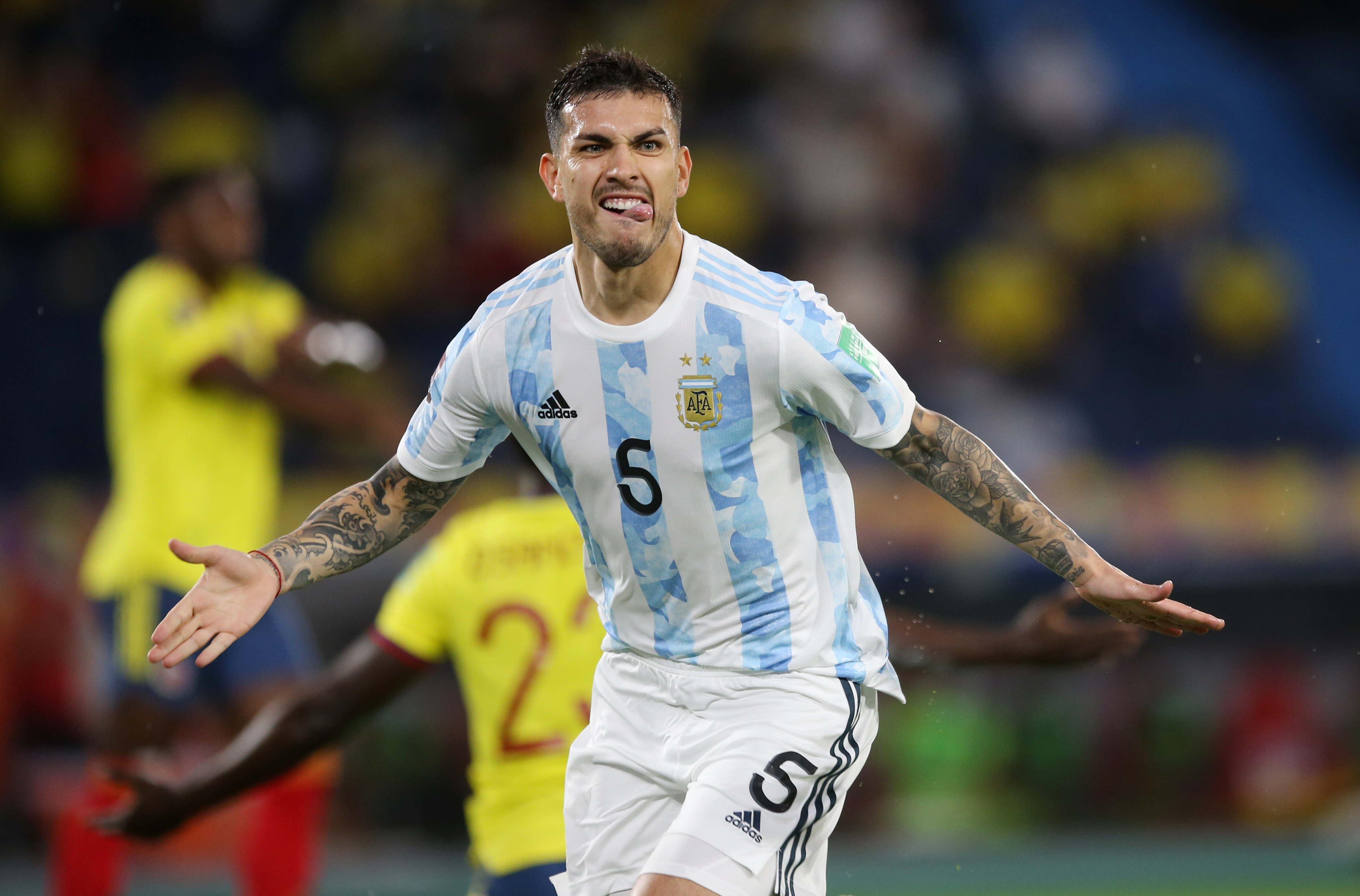 De la pifia de Messi a la obra de arte de Paredes: así fue el segundo gol de Argentina ante Colombia - Infobae