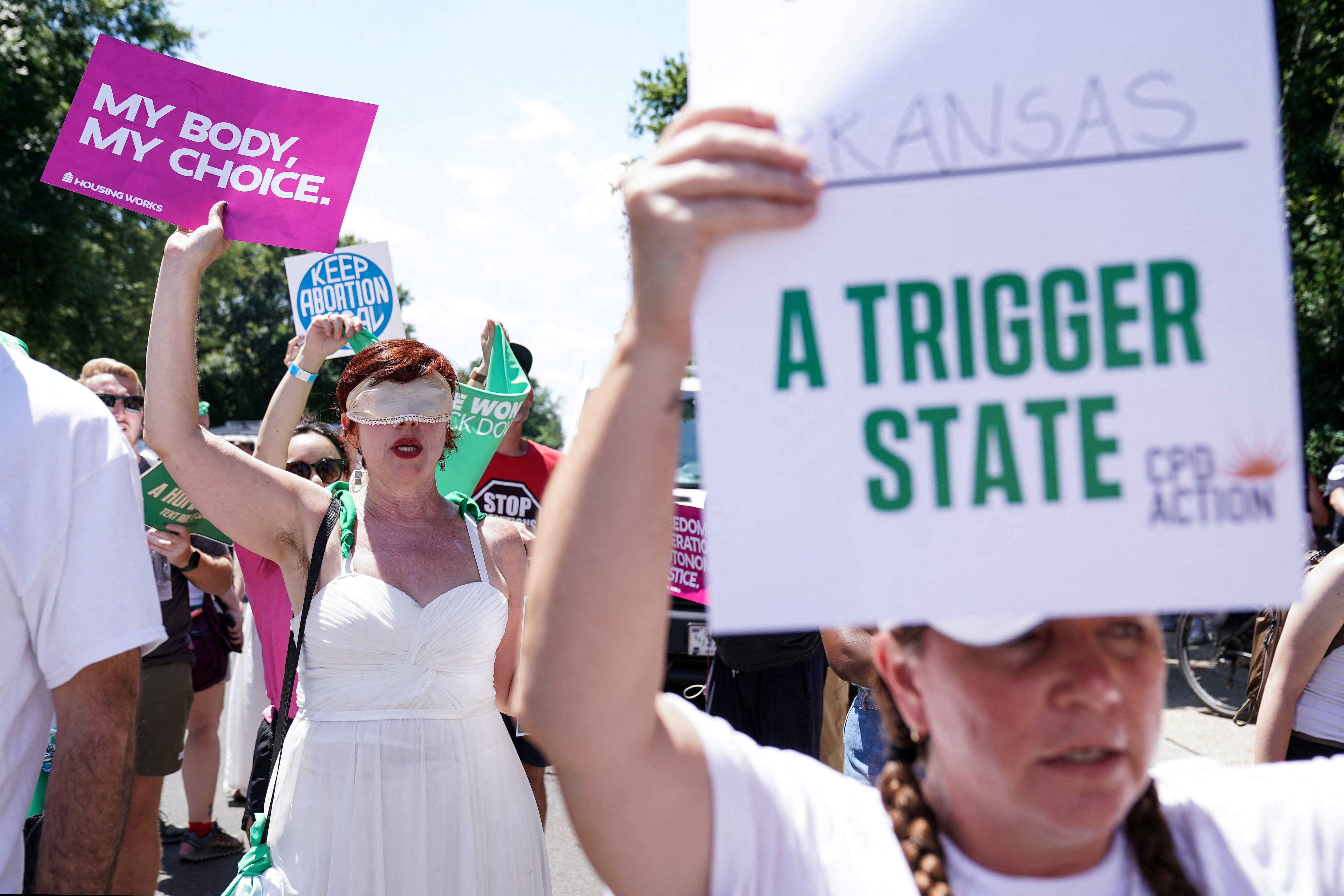 Avanza la batalla judicial en Florida por la la nueva ley que impuso fuertes restricciones al aborto