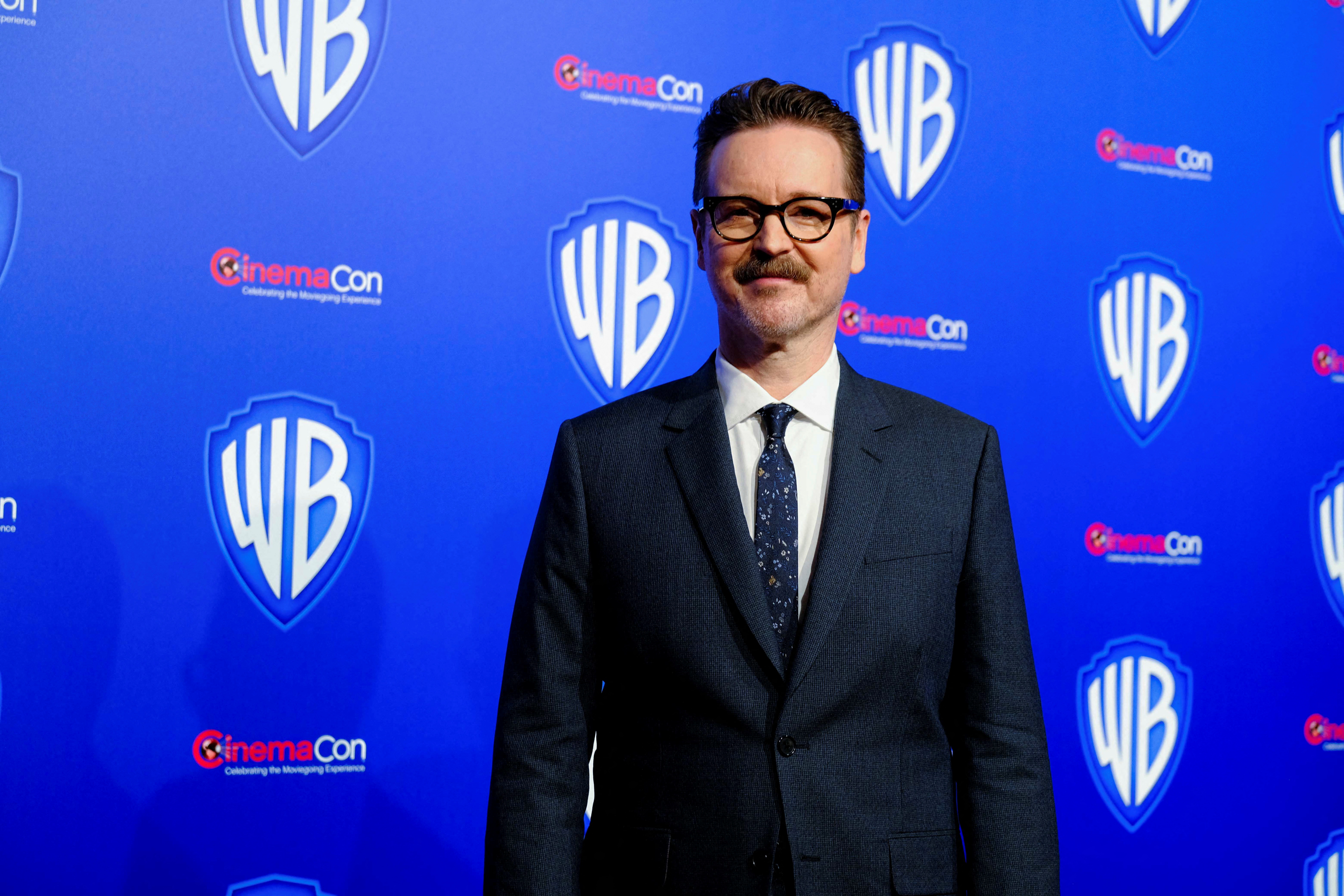 Matt Reeves, director de "The Batman", posa en la alfombra roja de la Warner Brothers CinemaCon en el Caesars Palace de Las Vegas, Nevada, Estados Unidos, el 26 de abril de 2022.  (REUTERS)