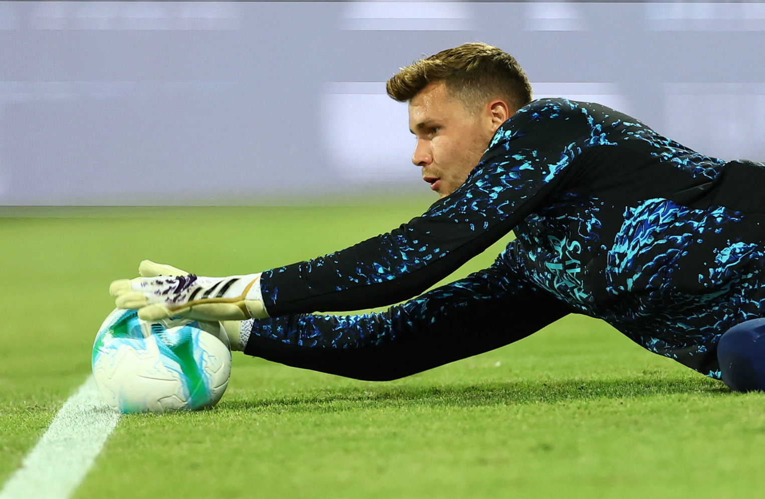 Costa de Marfil reeligió a Ouattara en unos comicios marcados por el vacío opositor