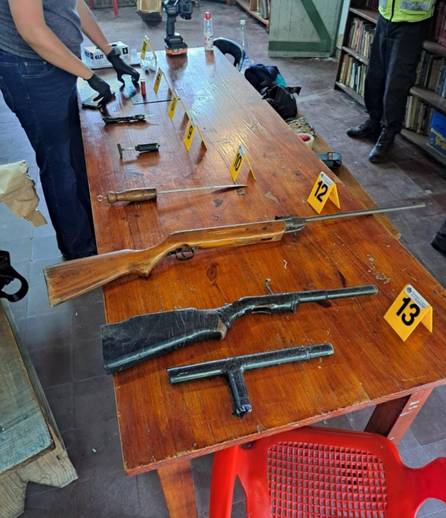 El Senado debatirá hoy la continuidad del juez Carlos Mahiques y la designación de Crexell como embajadora