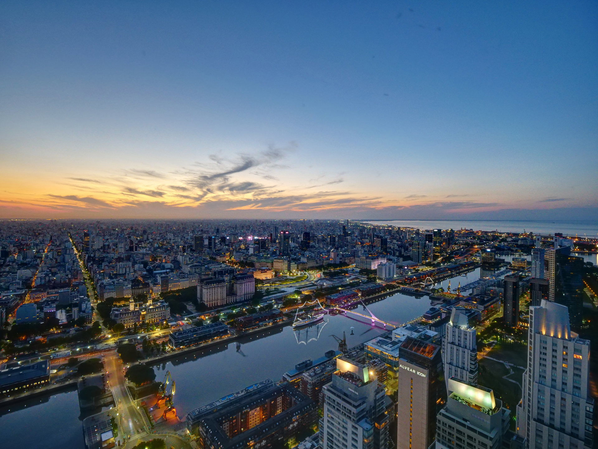 Buenos Aires, con una sobre oferta de más de 163.000 inmuebles en venta es muy buscada por la demanda del extranjero, sobre todo por estadounidenses y españoles