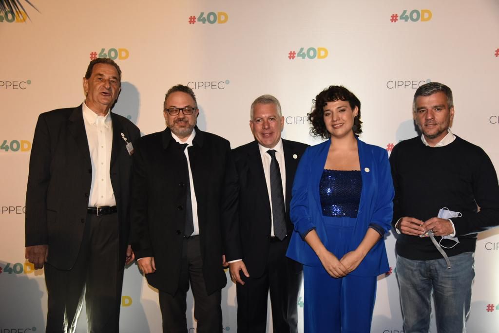 Bernardo Kosacoff, Matías Kulfas, Sergio Kaufman, Gala Díaz Langou y el ministro de Desarrollo Social, Juan Zabaleta