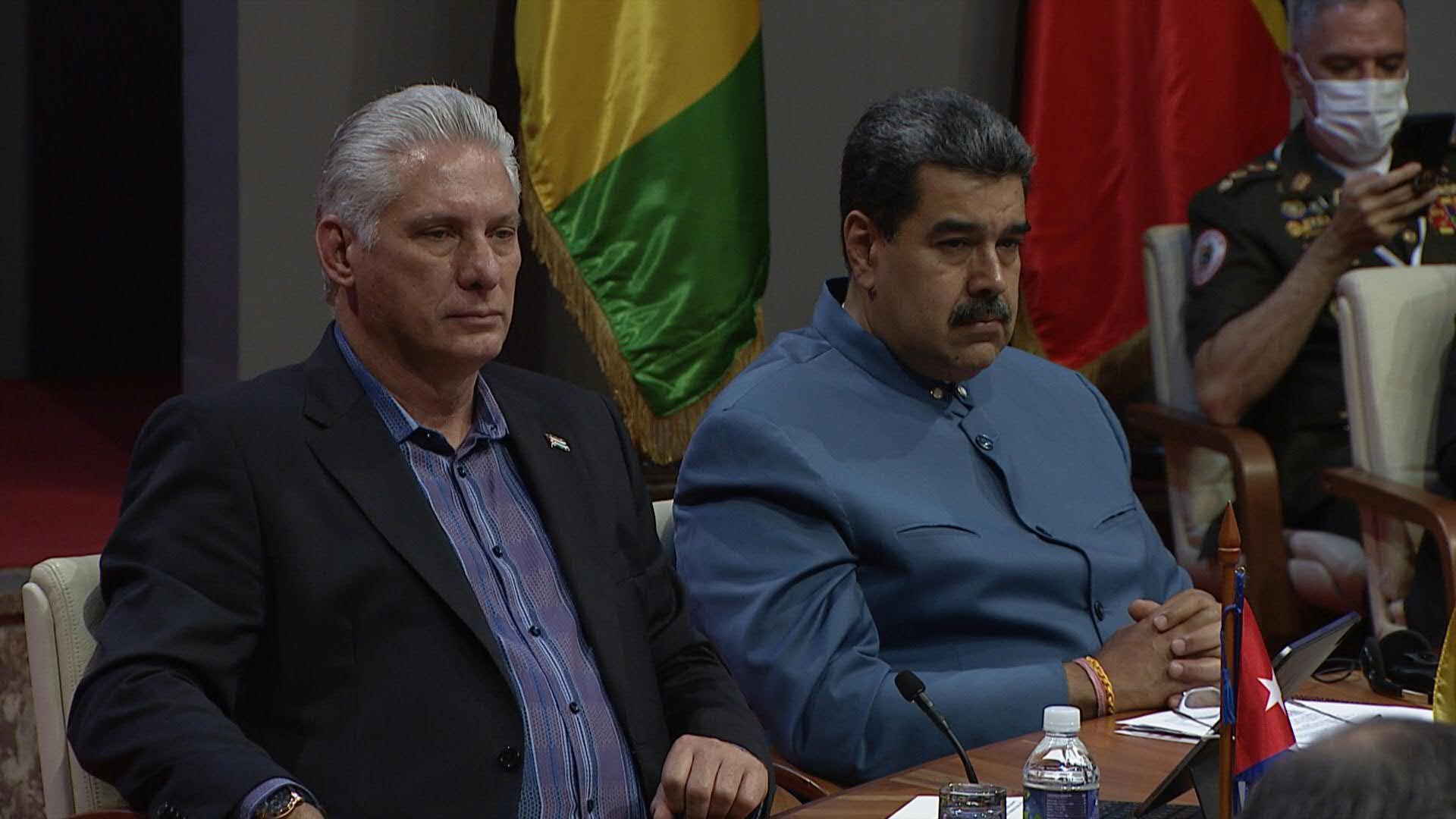 AMLO exigió que se cuente con las dictaduras de Cuba y Venezuela (Foto: AFP)